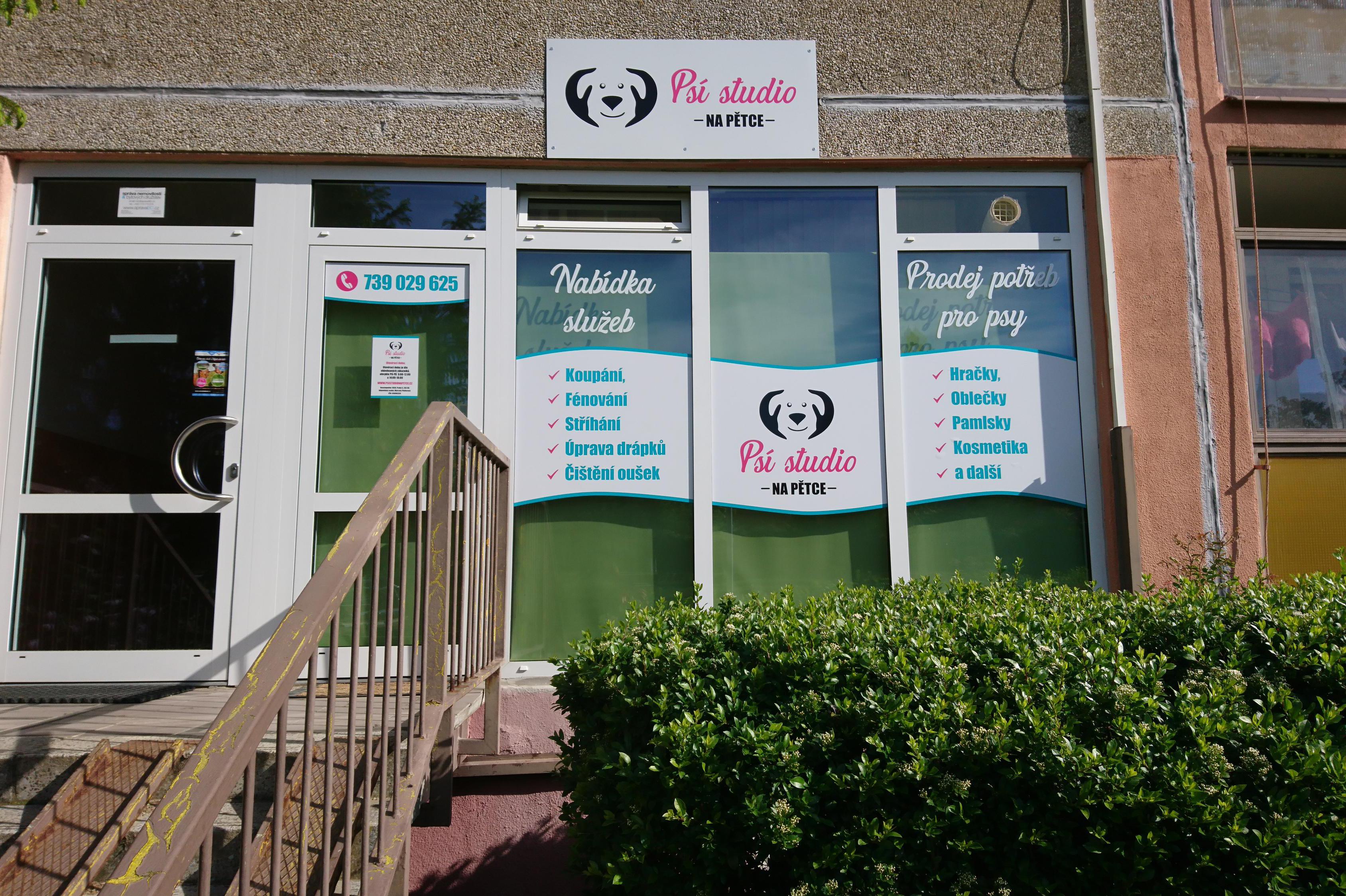 Psí studio na pětce