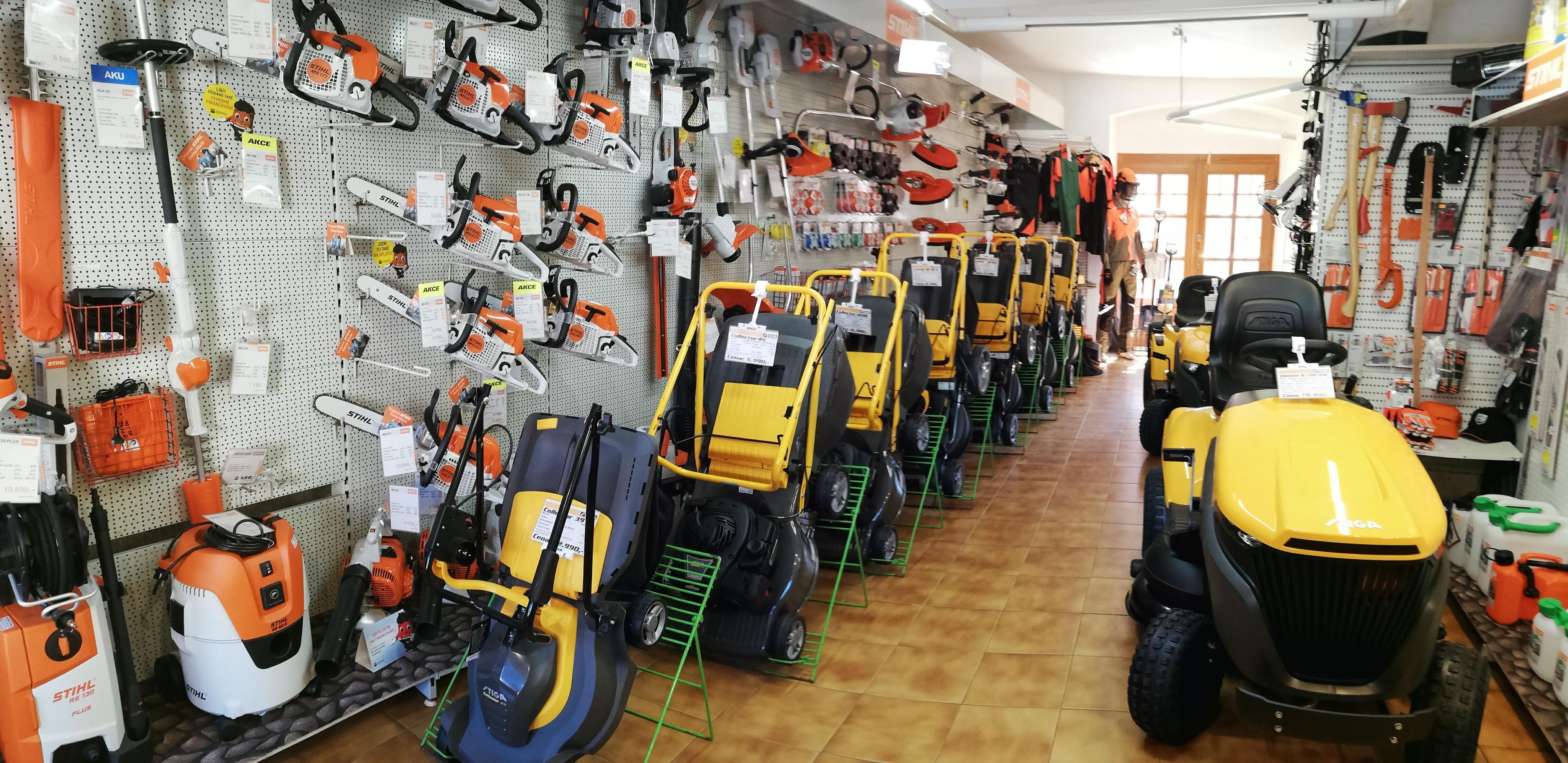 Antonín Gabriško - Lesní, zahradní technika a hydraulika foto 2