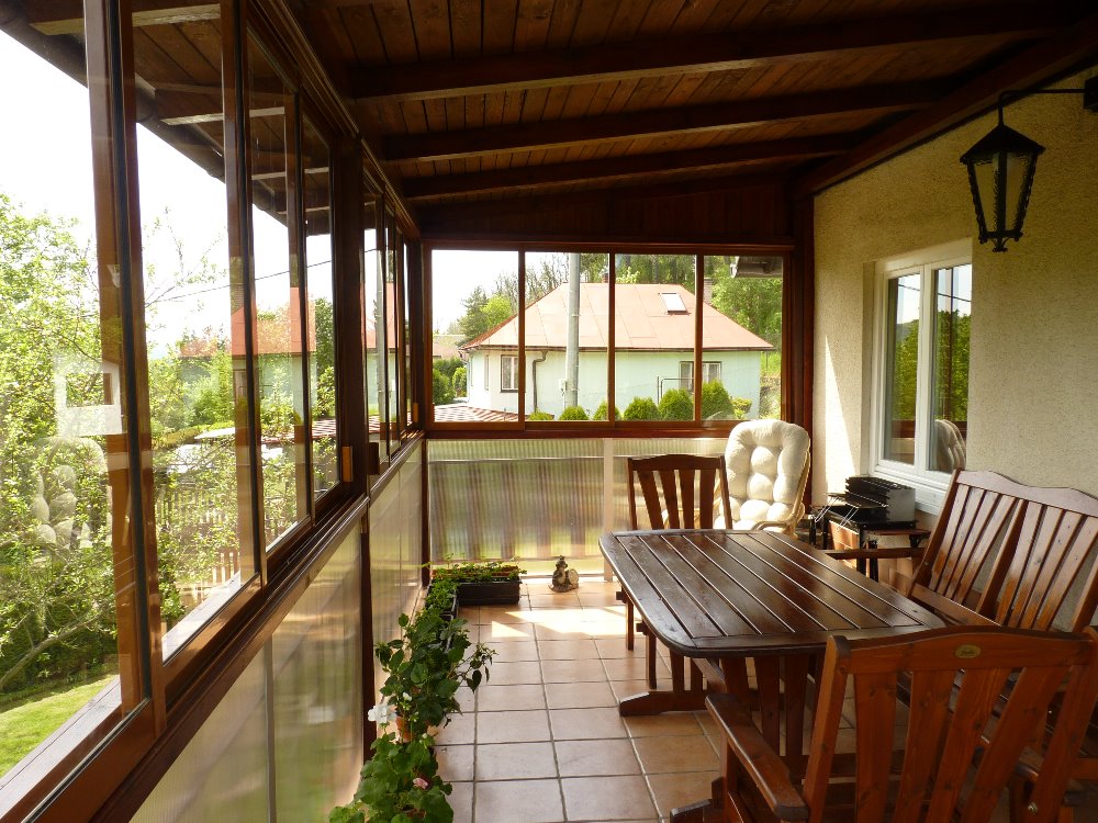 pouč - zasklívání lodžií foto 2