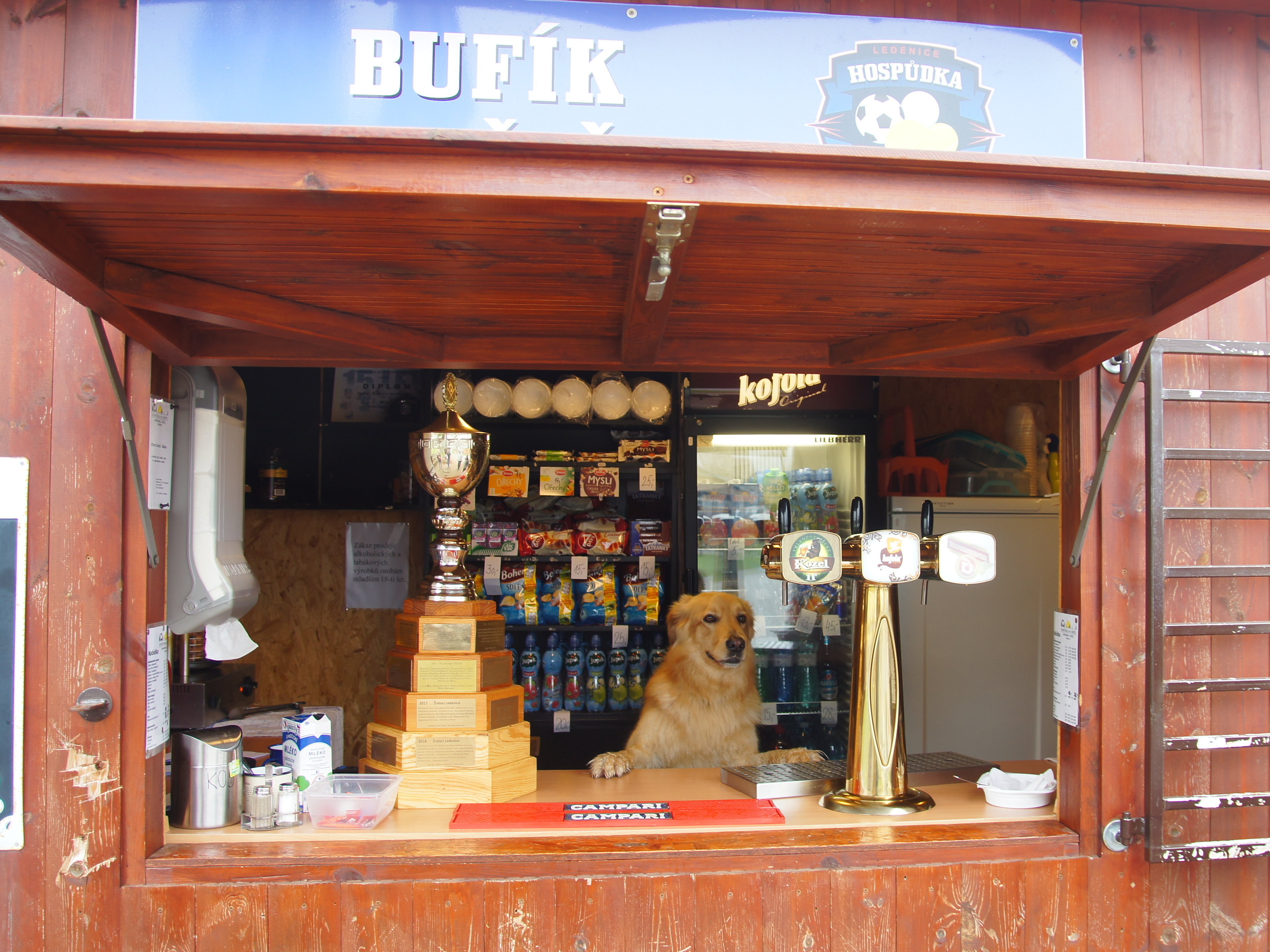 Bufík Na hřišti foto 3