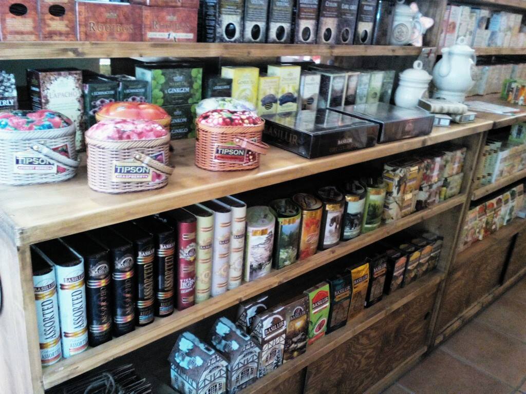 Koloniál - kafé Mezi hrnky foto 5