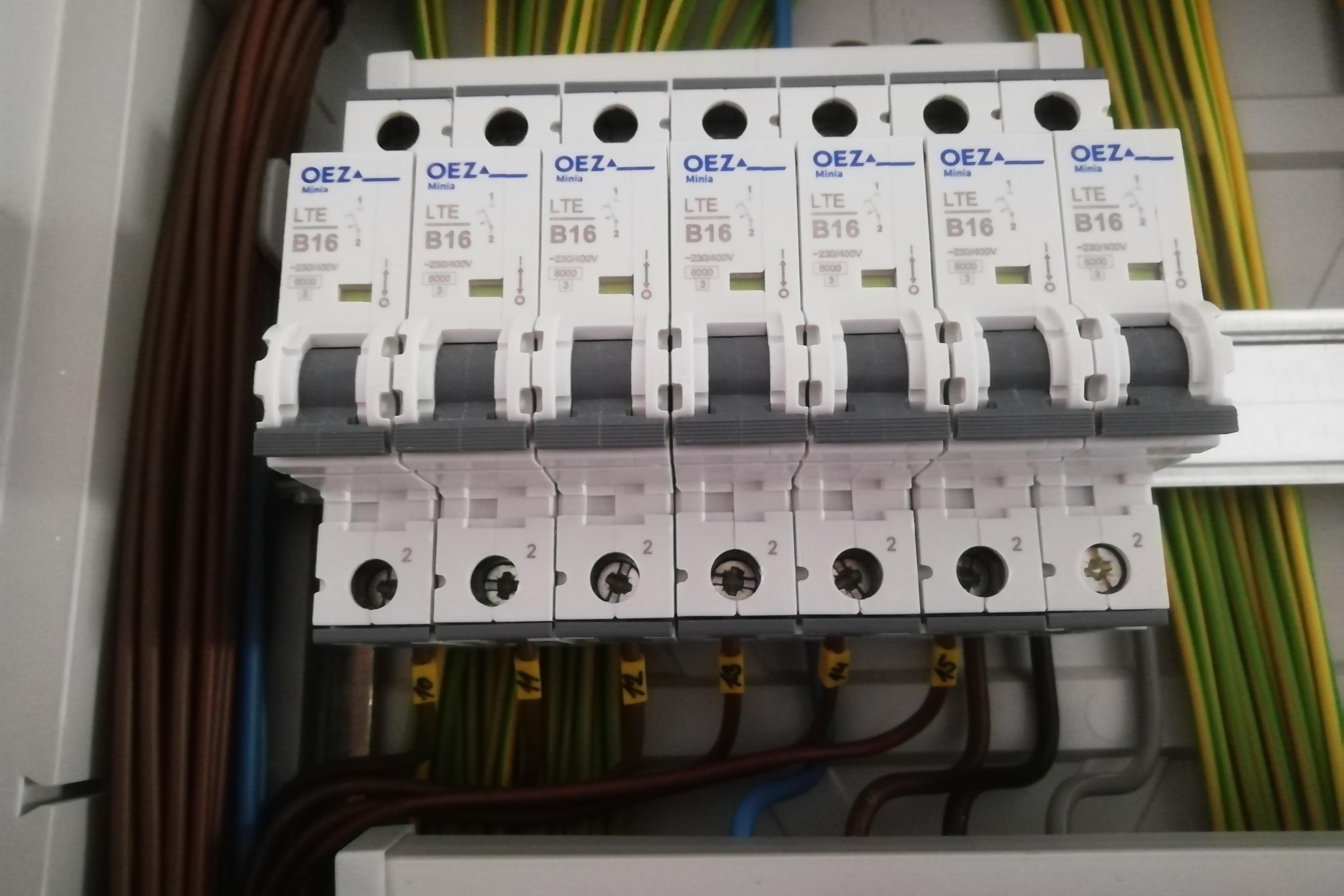 Elektro na míru - Aleš Jiřík