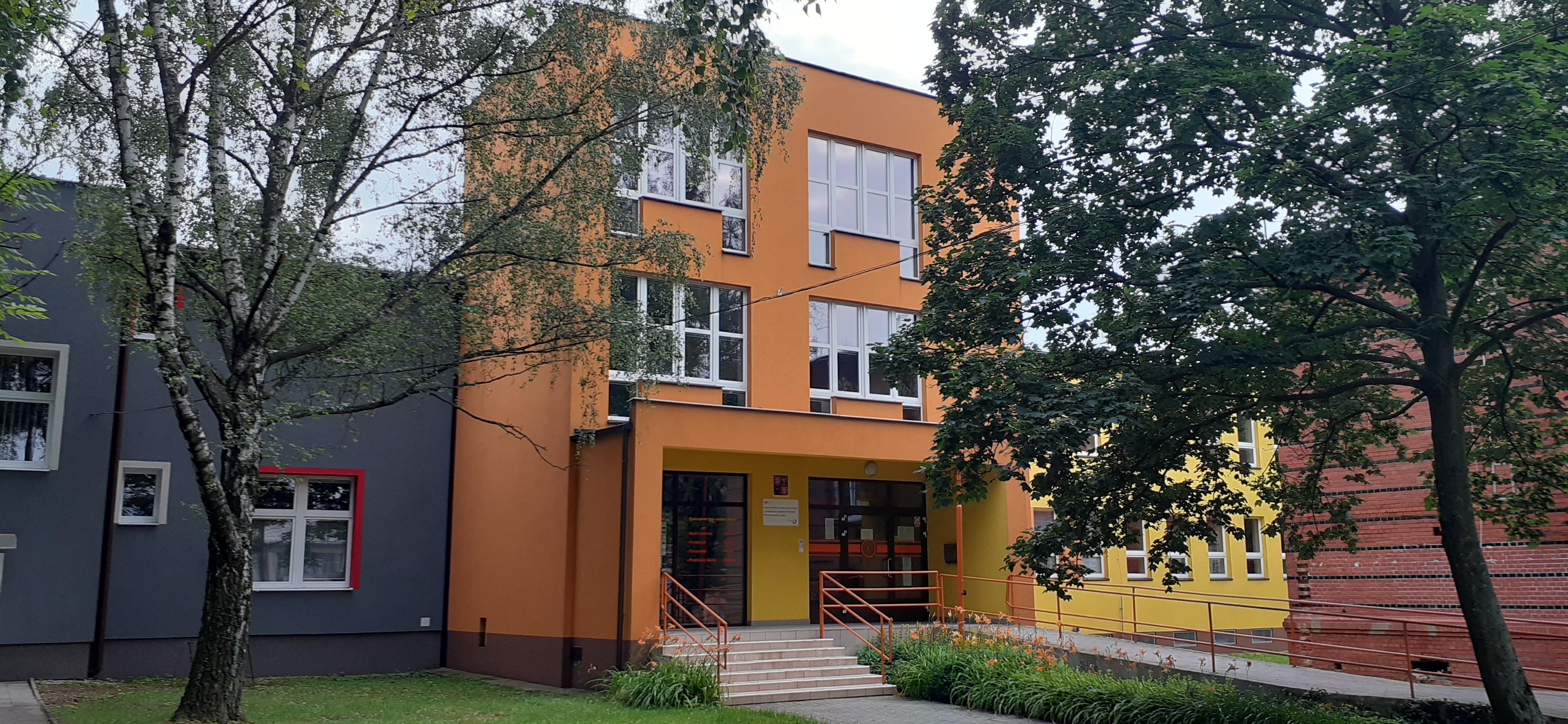 Odborné učiliště a Praktická škola, Hlučín foto 2