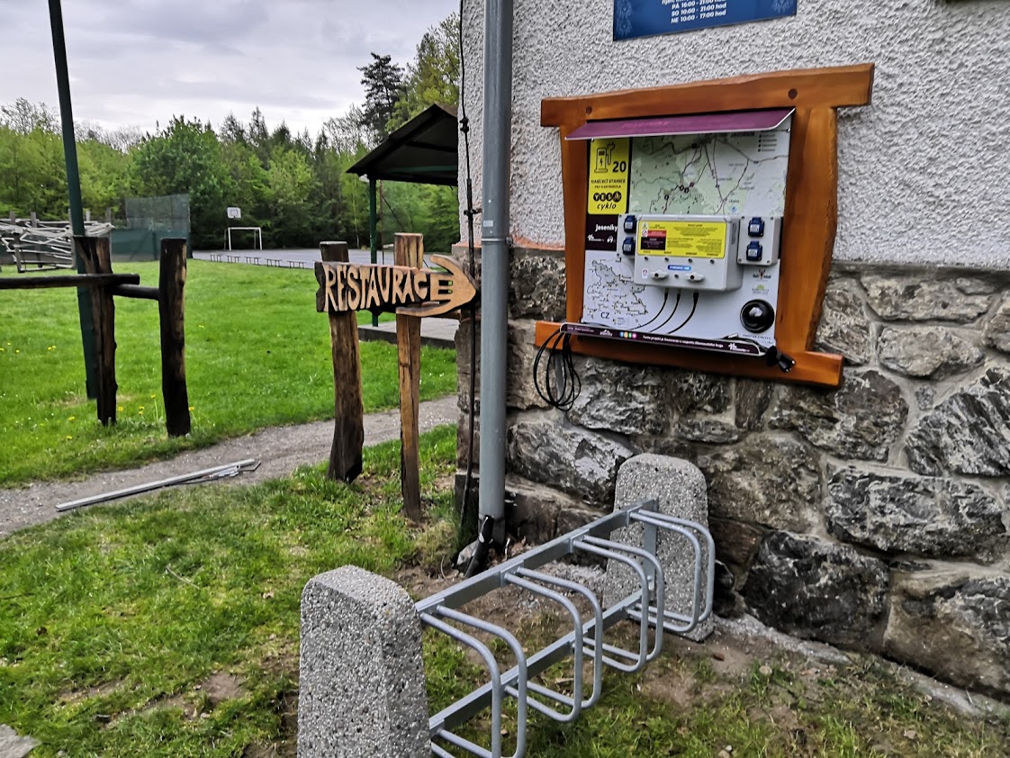 Nabíjecí stanice Restaurace Isolde Račí Údolí