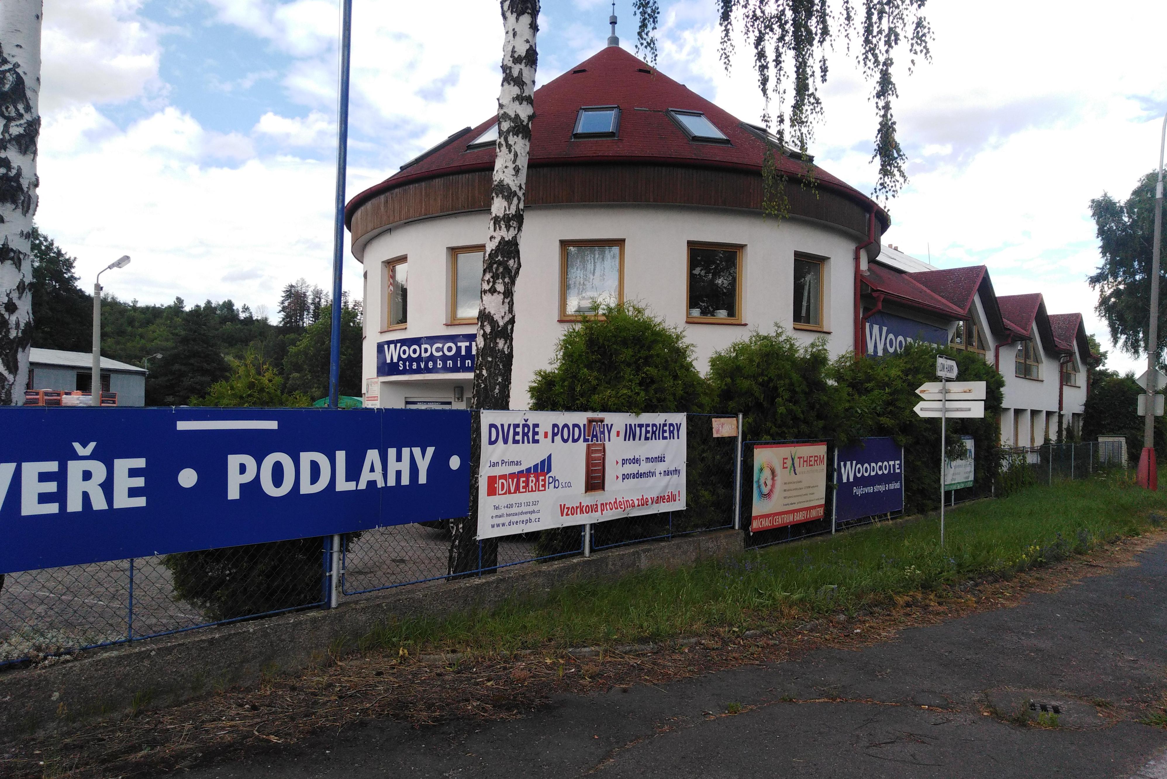 DVEŘE Pb