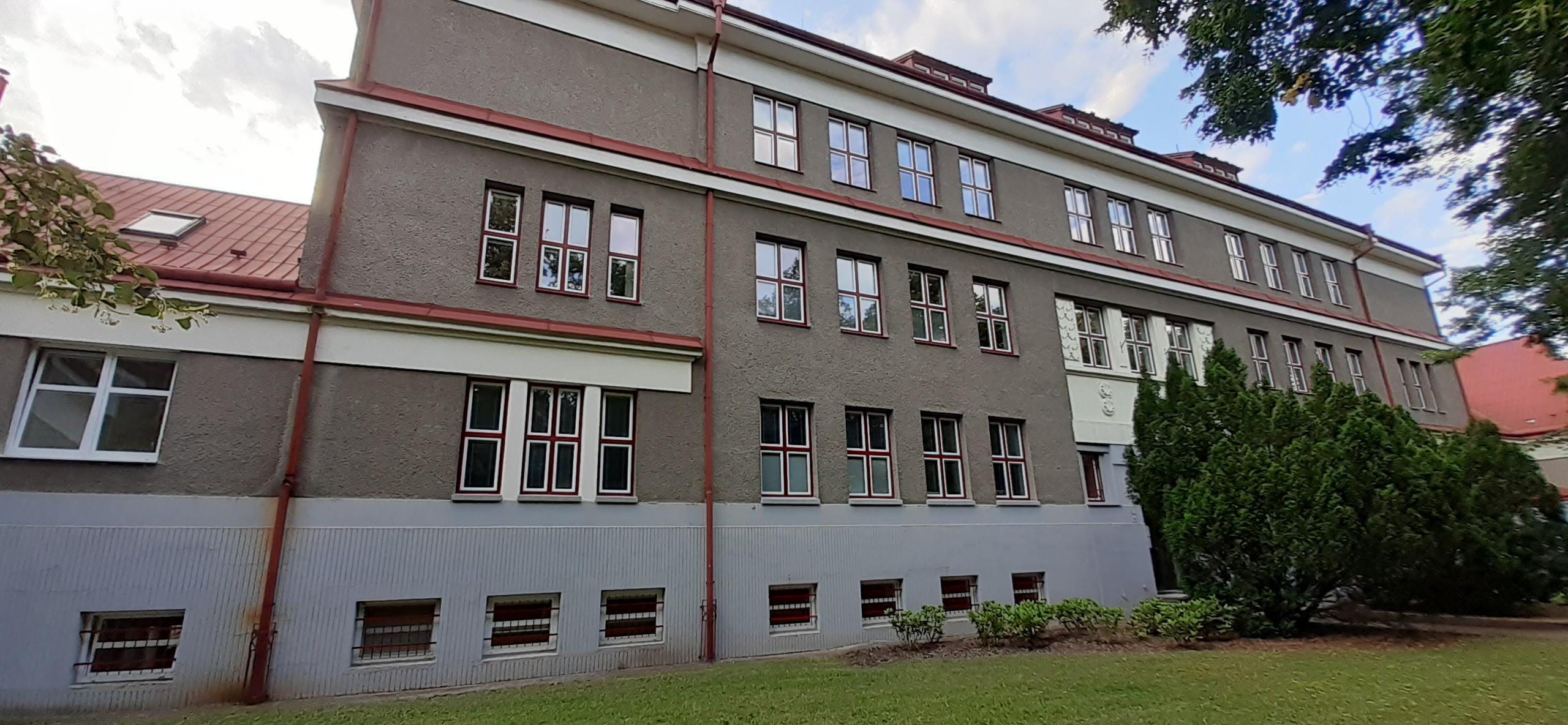 Gymnázium Josefa Kainara, Hlučín, p.o. foto 4