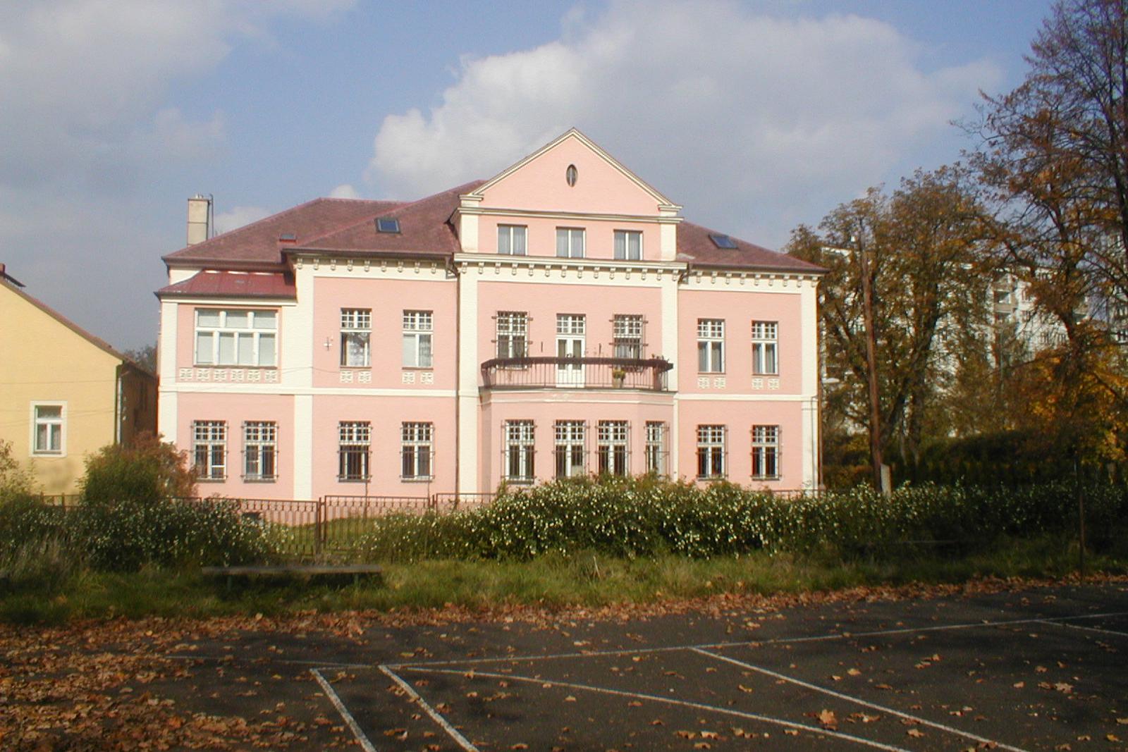 Dům dětí a mládeže Karlovy Vary
