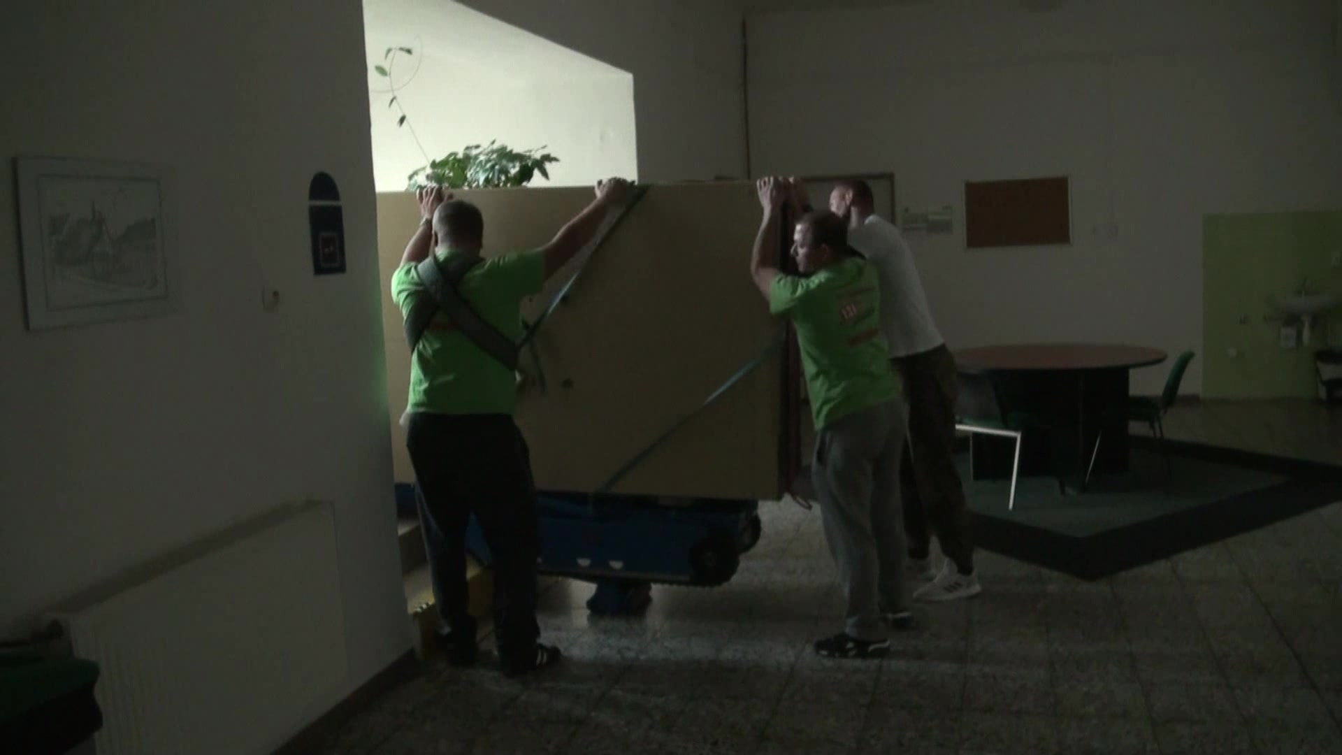 123 stěhování Ostrava Petr Divin foto 2 (náhled videa)