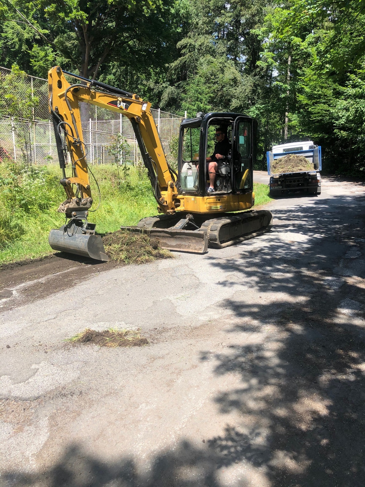 LHOTÁK zemní práce foto 2