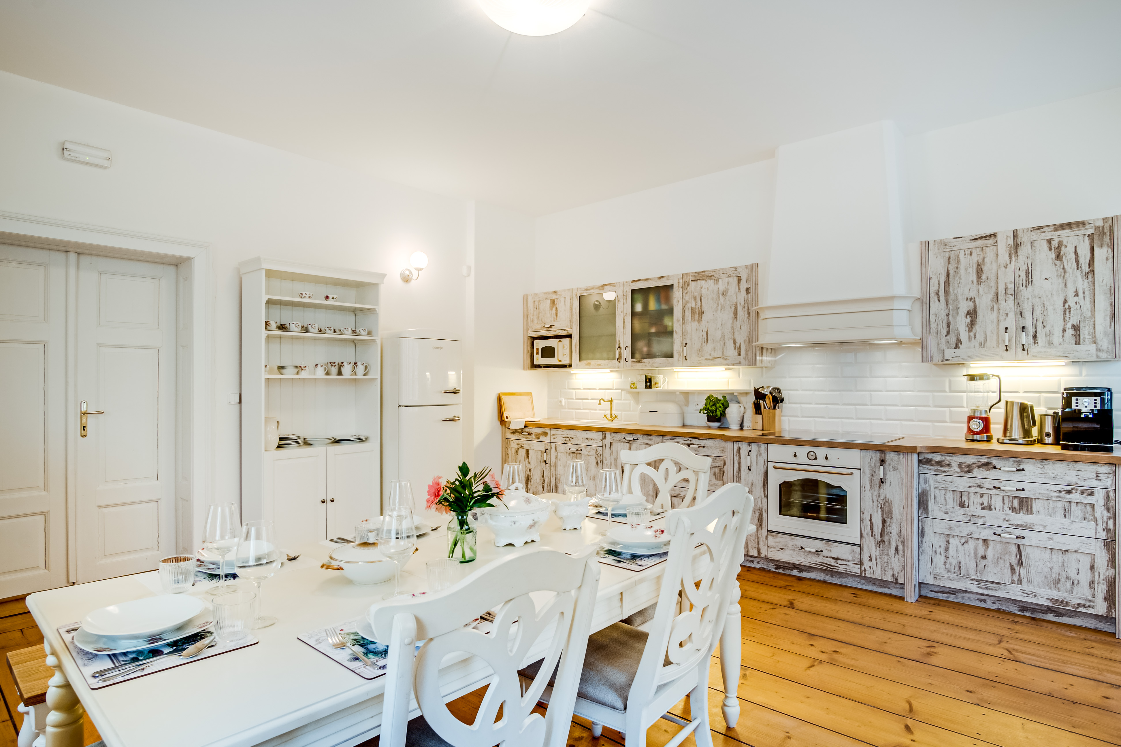 Lovecký zámeček pod Milešovkou foto 4