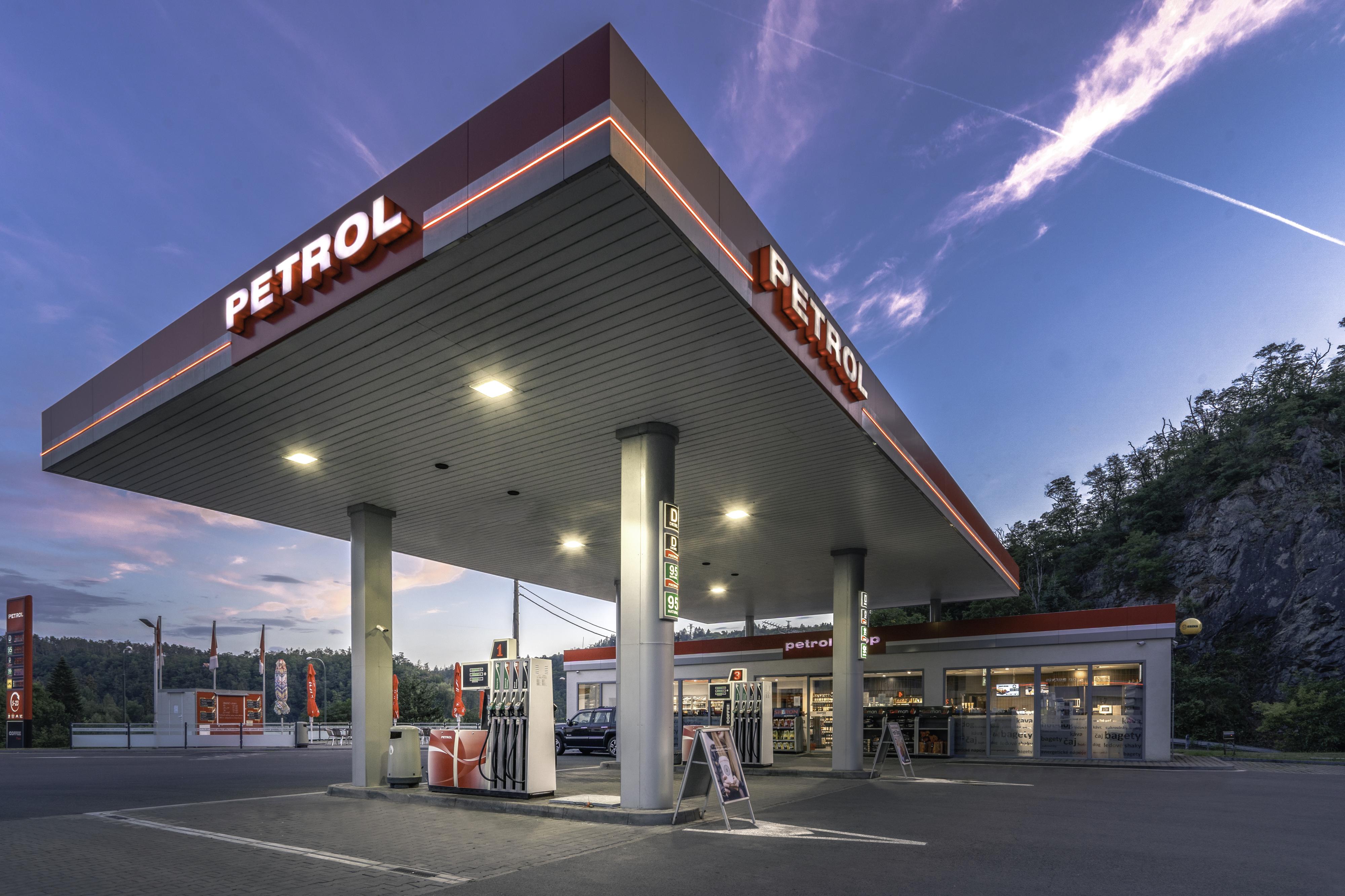 PETROL foto 6
