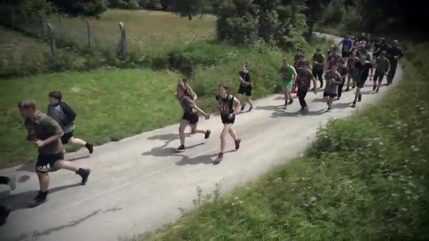 Branné oddíly ČR foto 2 (náhled videa)