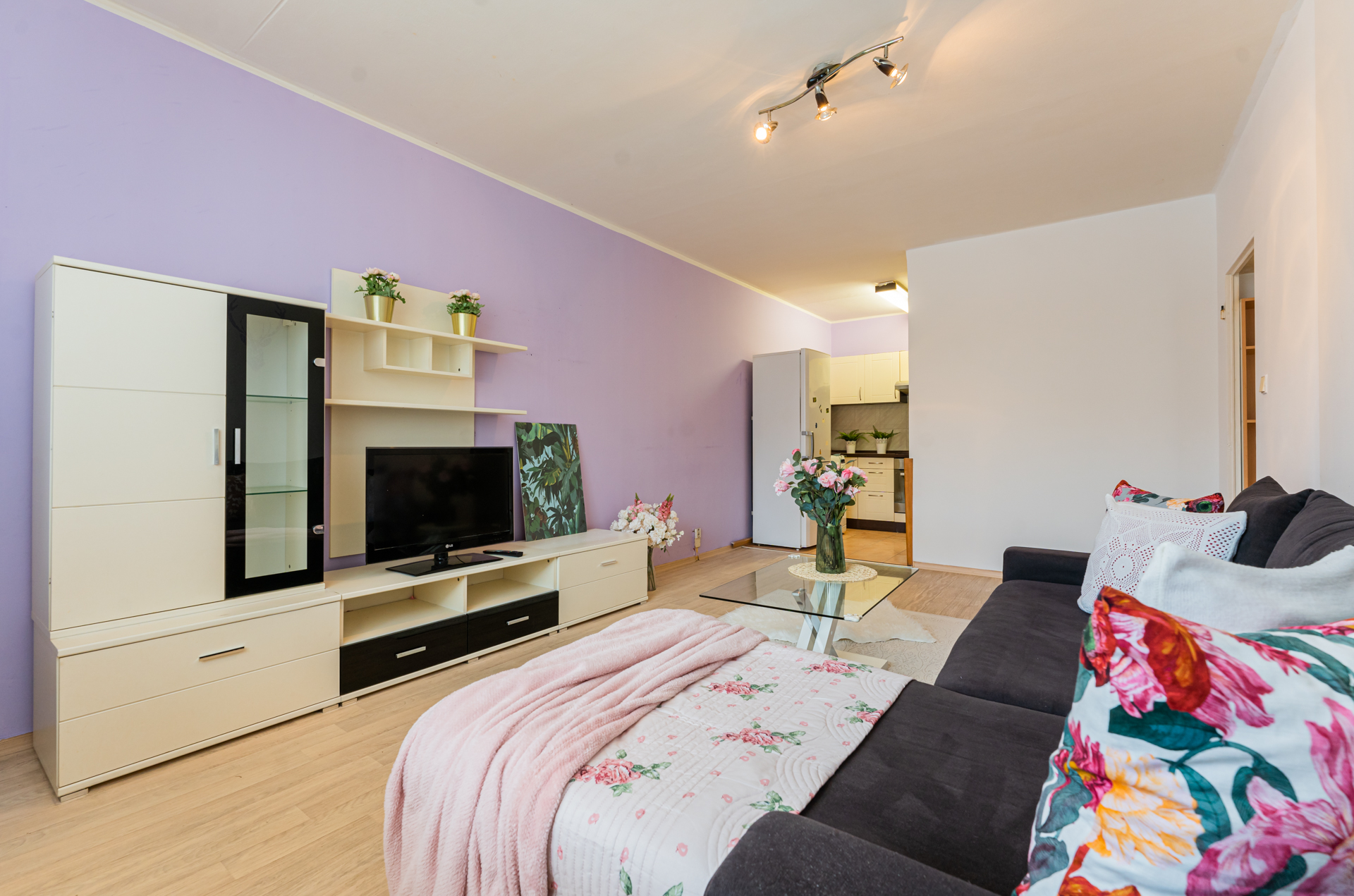 Zuzana Lang - realitní makléř foto 4