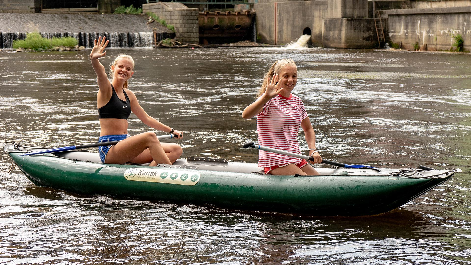 Kanak – půjčovna lodí foto 2