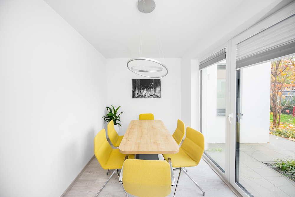 Knotek Maňáková, advokáti foto 2