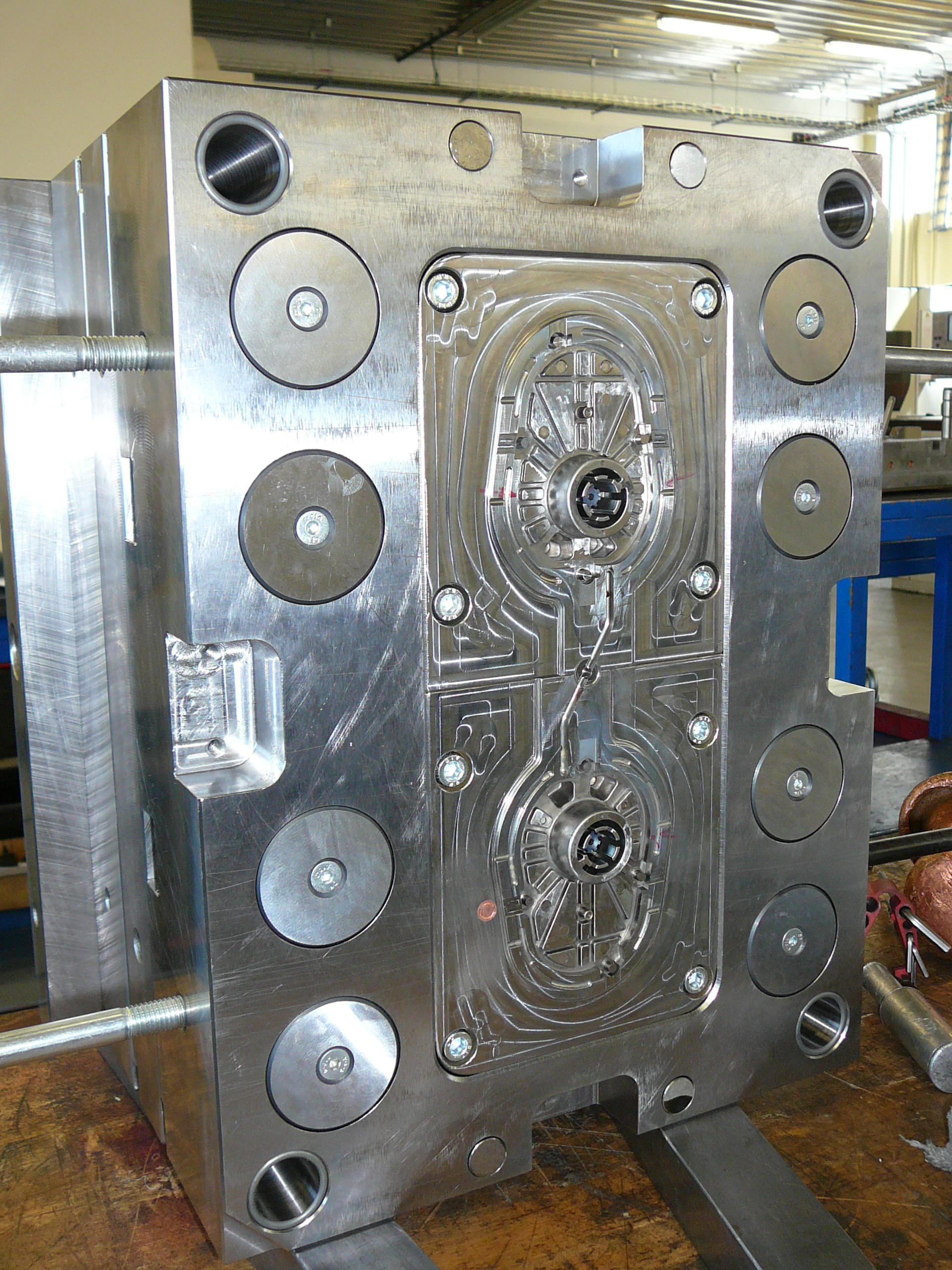 NÁSTROJÁRNA VINKLER s.r.o. foto 3