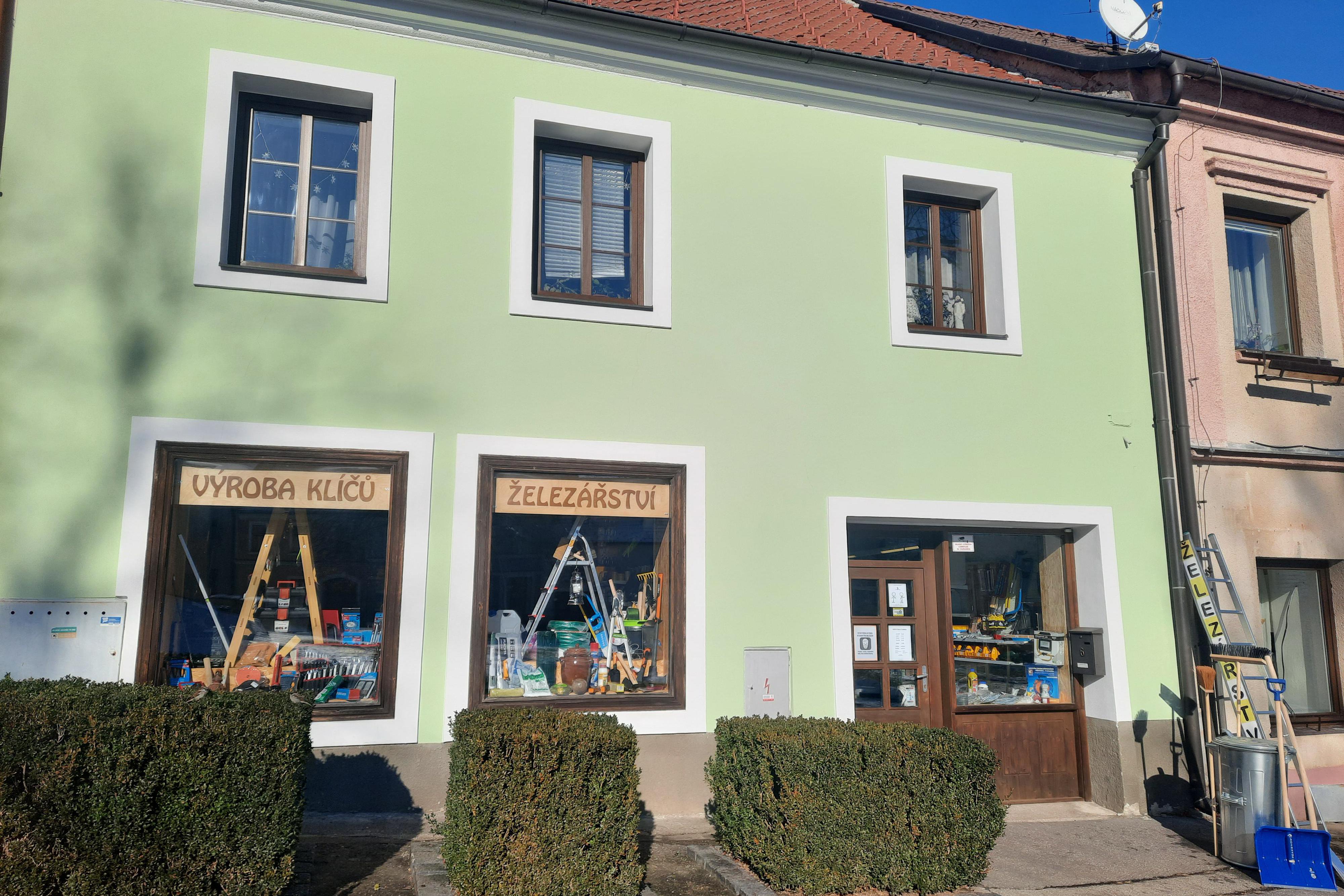 Železářství - Alena Holátová Kupečková