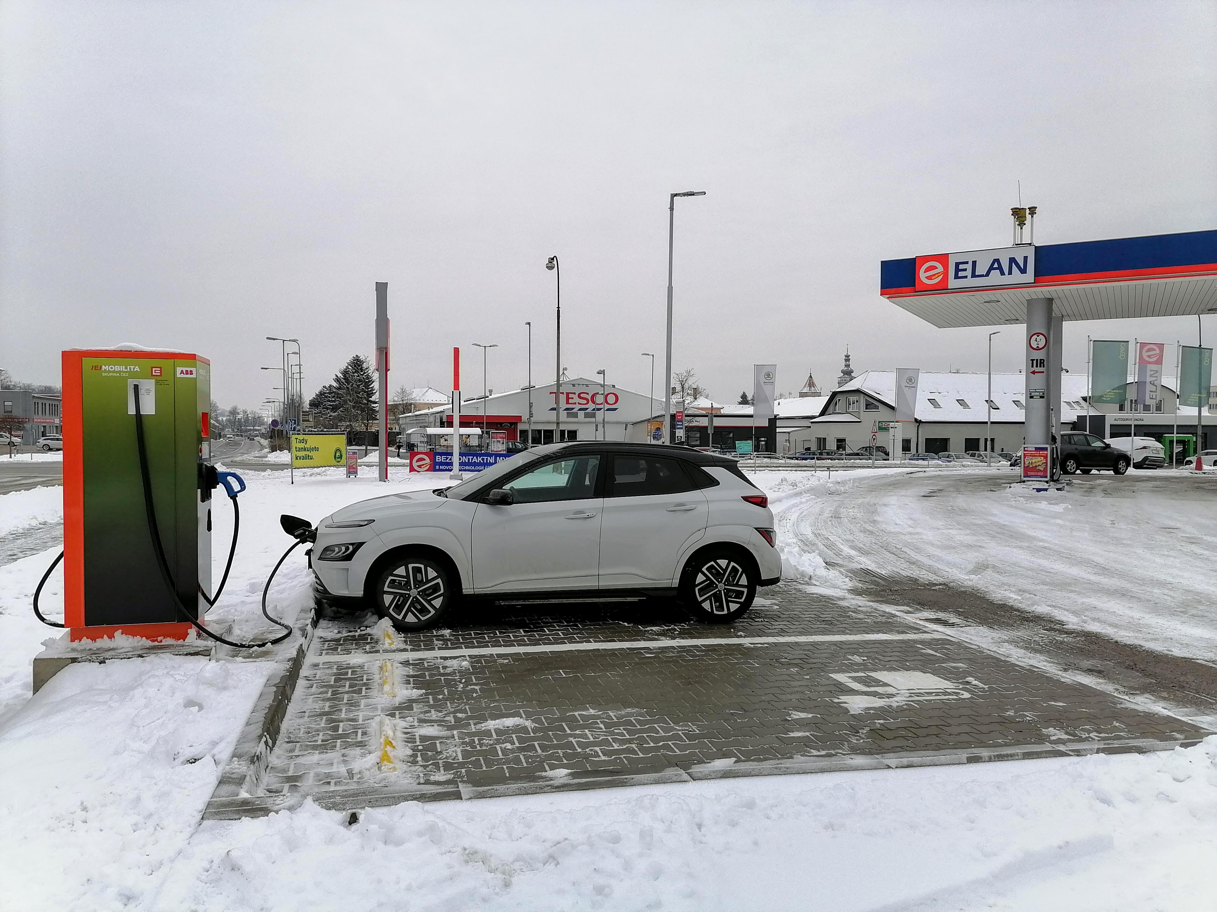 Nabíjecí stanice ČEZ