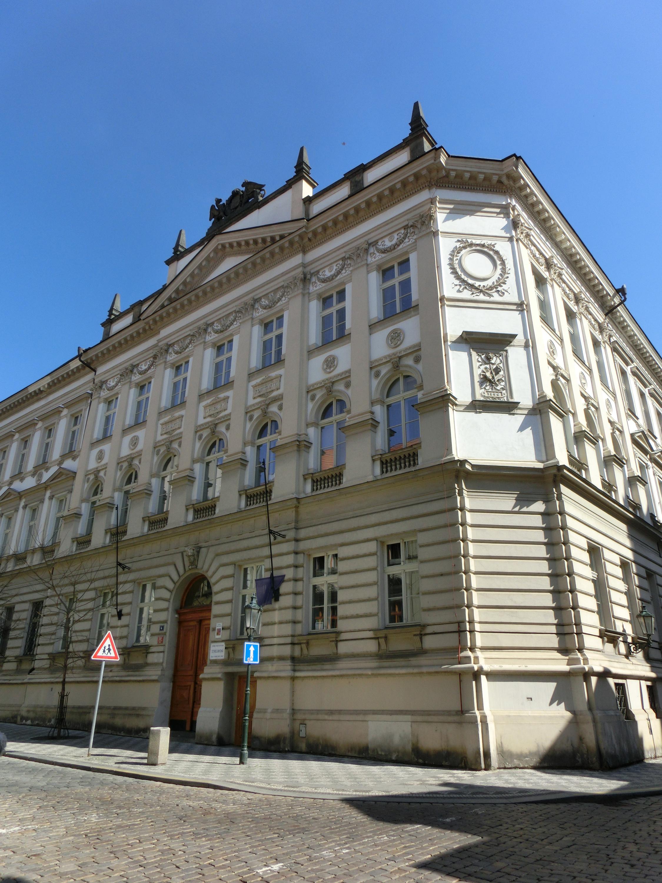 SPSŠ Betlémská - Střední průmyslová škola strojnická Praha foto 4
