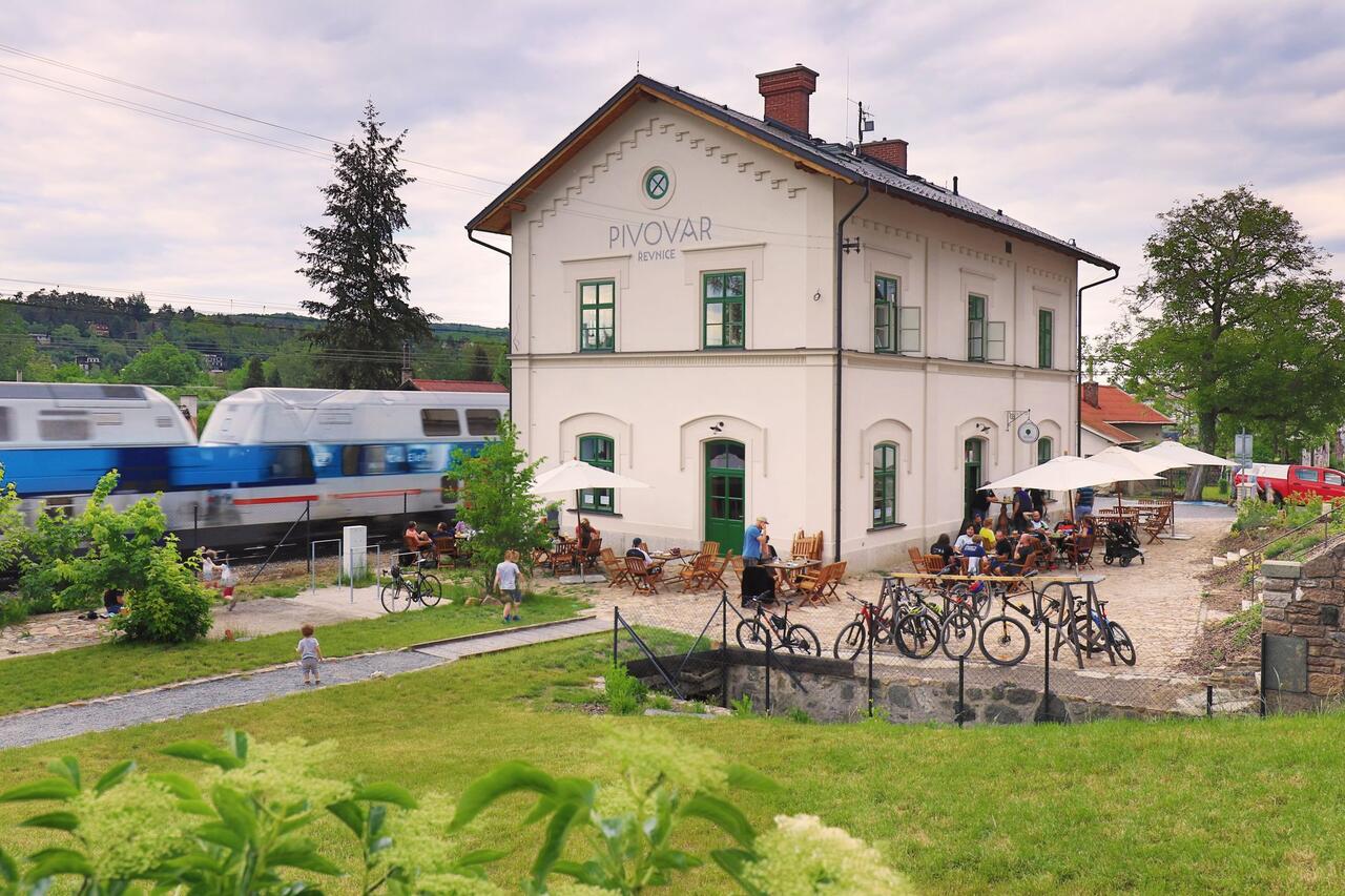 Pivovar Řevnice, restaurace s ubytováním