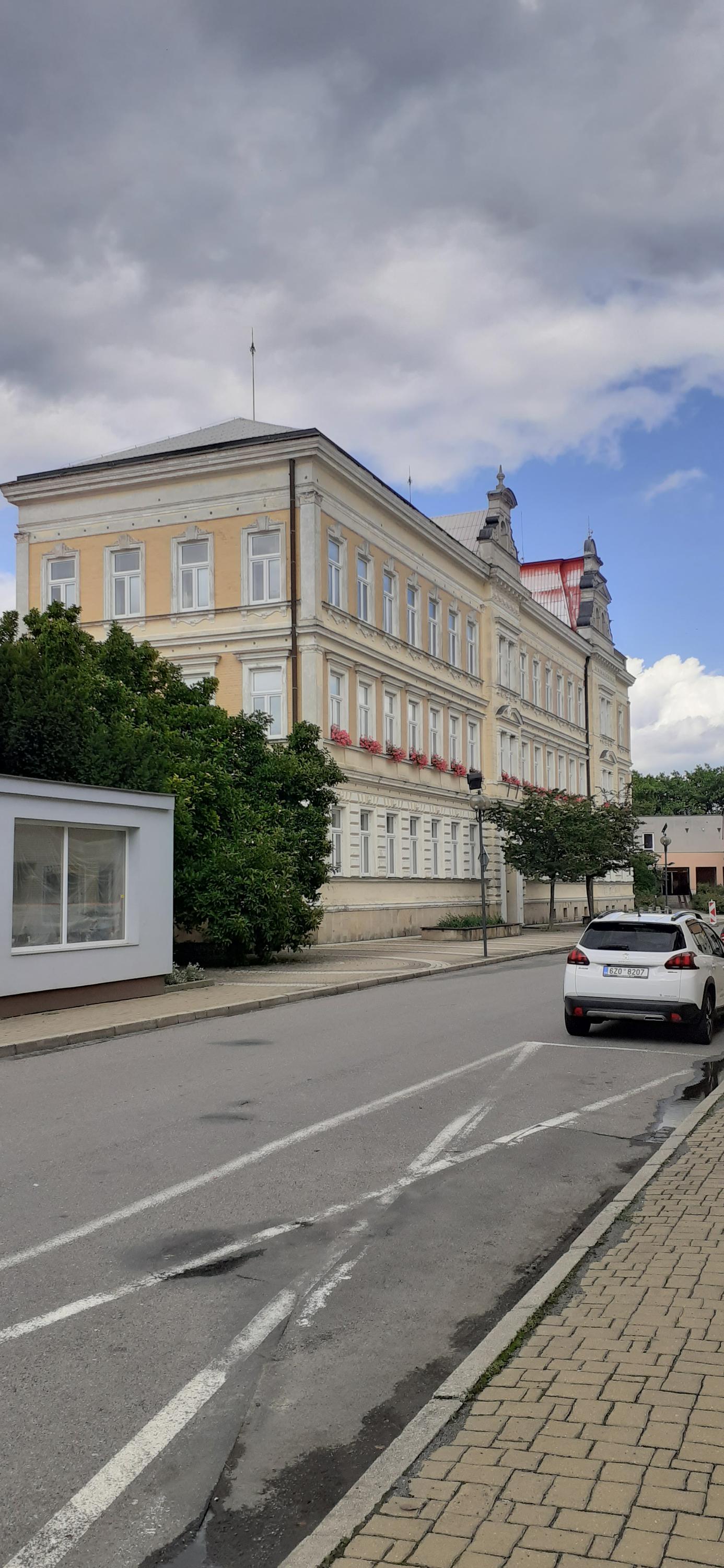 ZŠ T.G. Masaryka, Bystřice pod Hostýnem II. stupeň foto 2