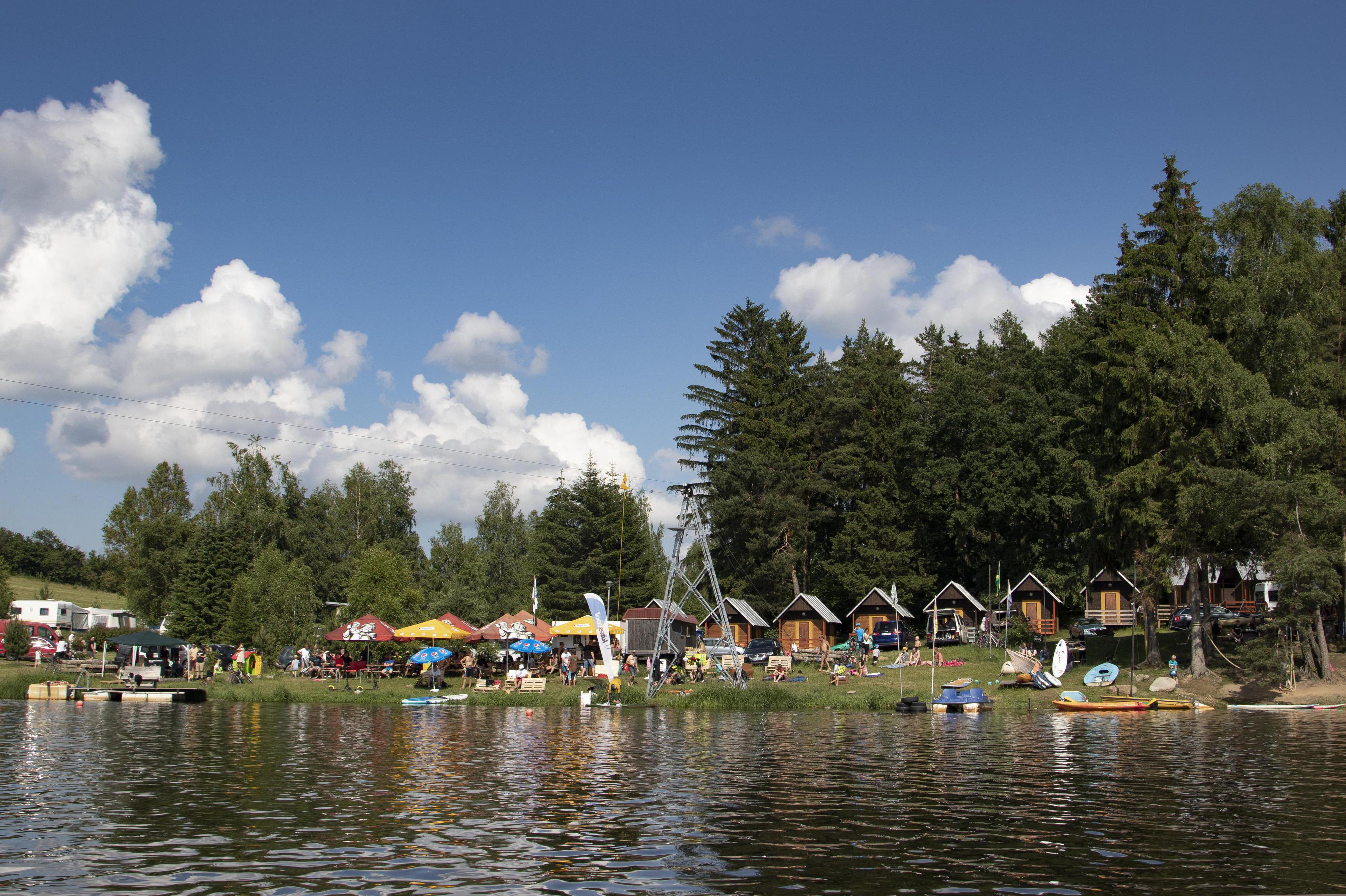 Občerstvení Wakepark Hnačov