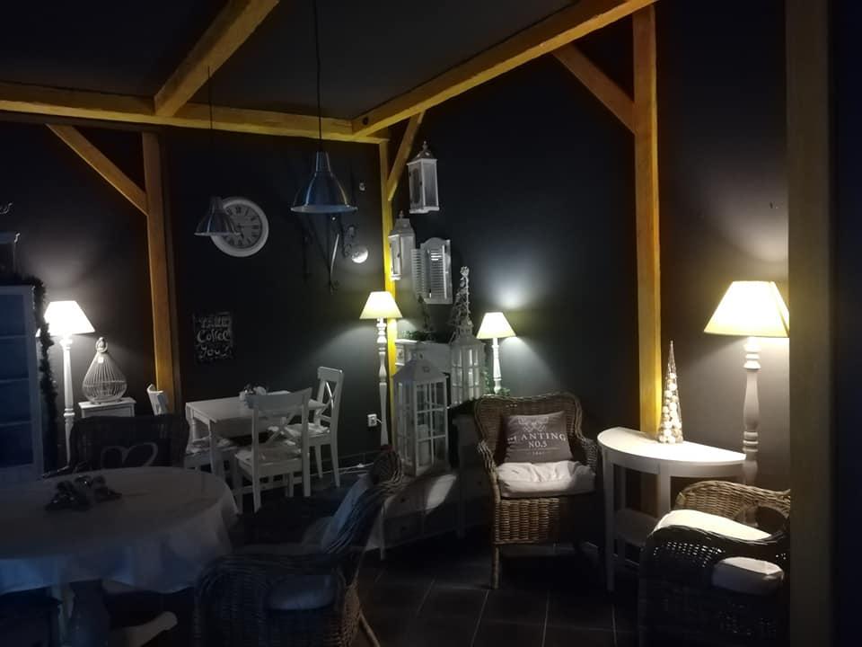 Kavárna Most - Janina showroom cafe foto 3