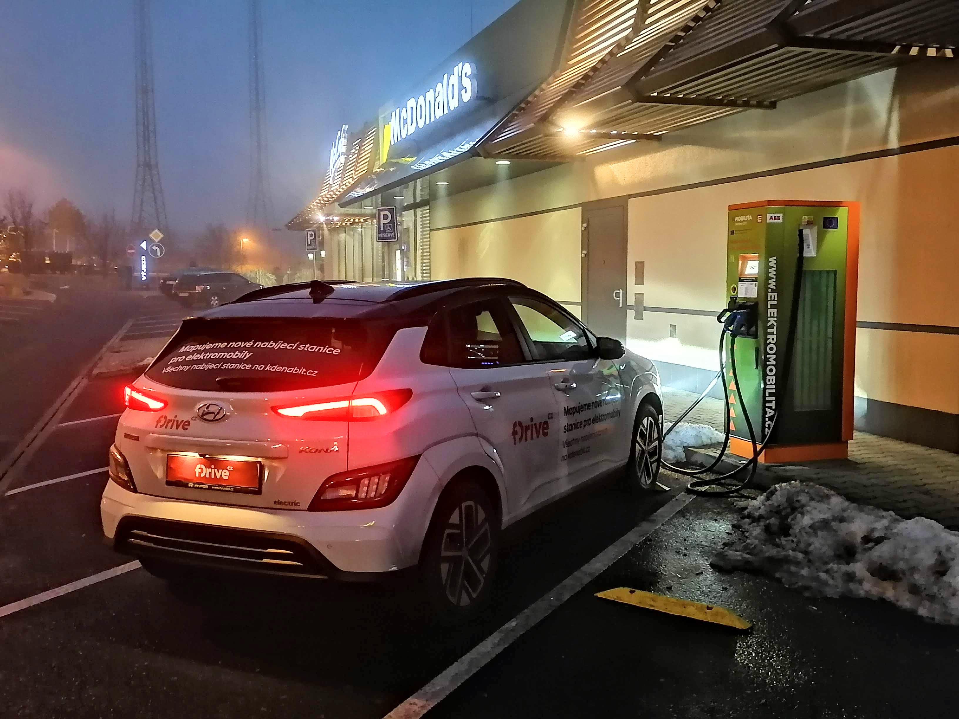 Nabíjecí stanice ČEZ