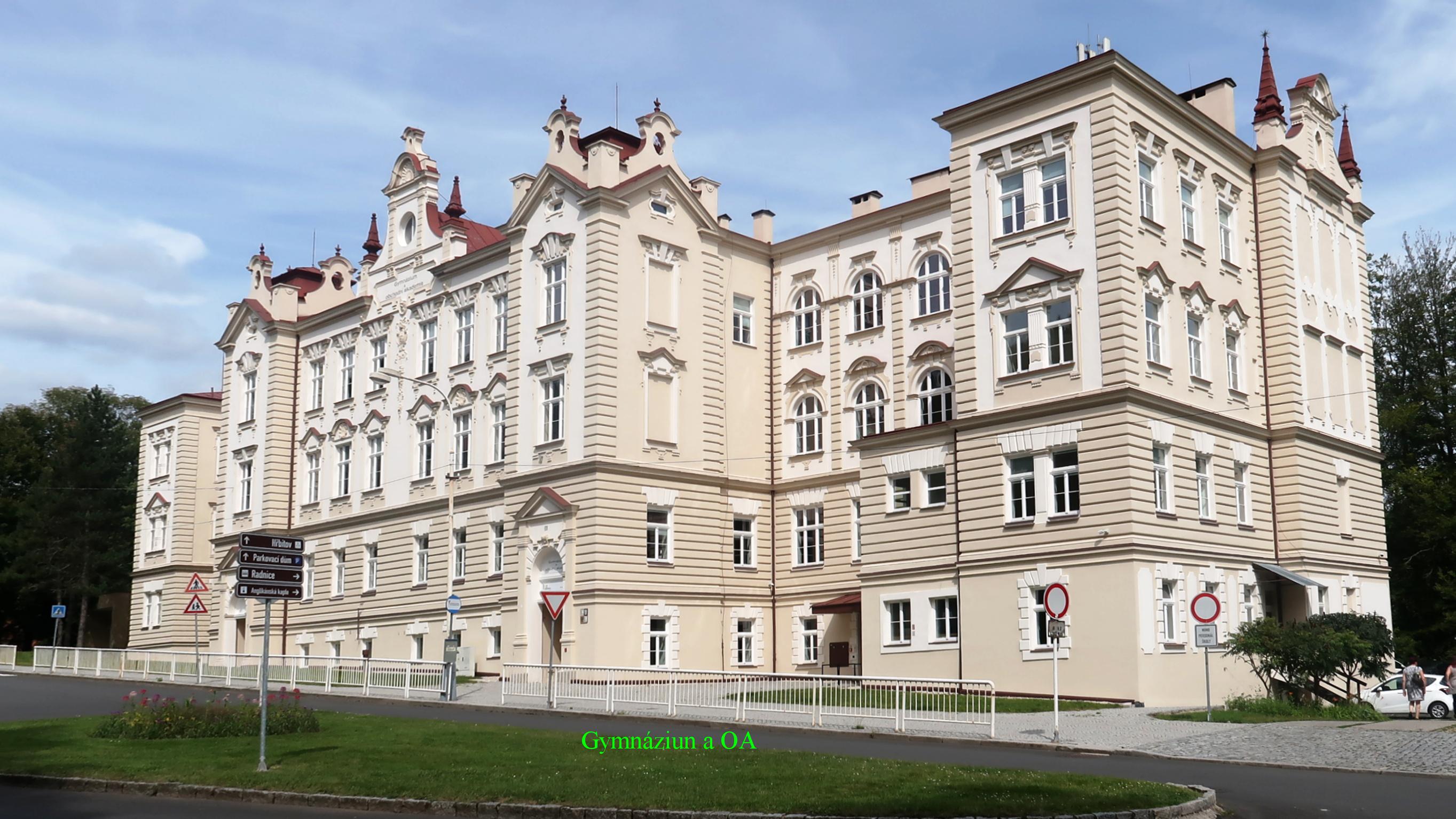 Gymnázium a obchodní akademie Mariánské Lázně foto 4