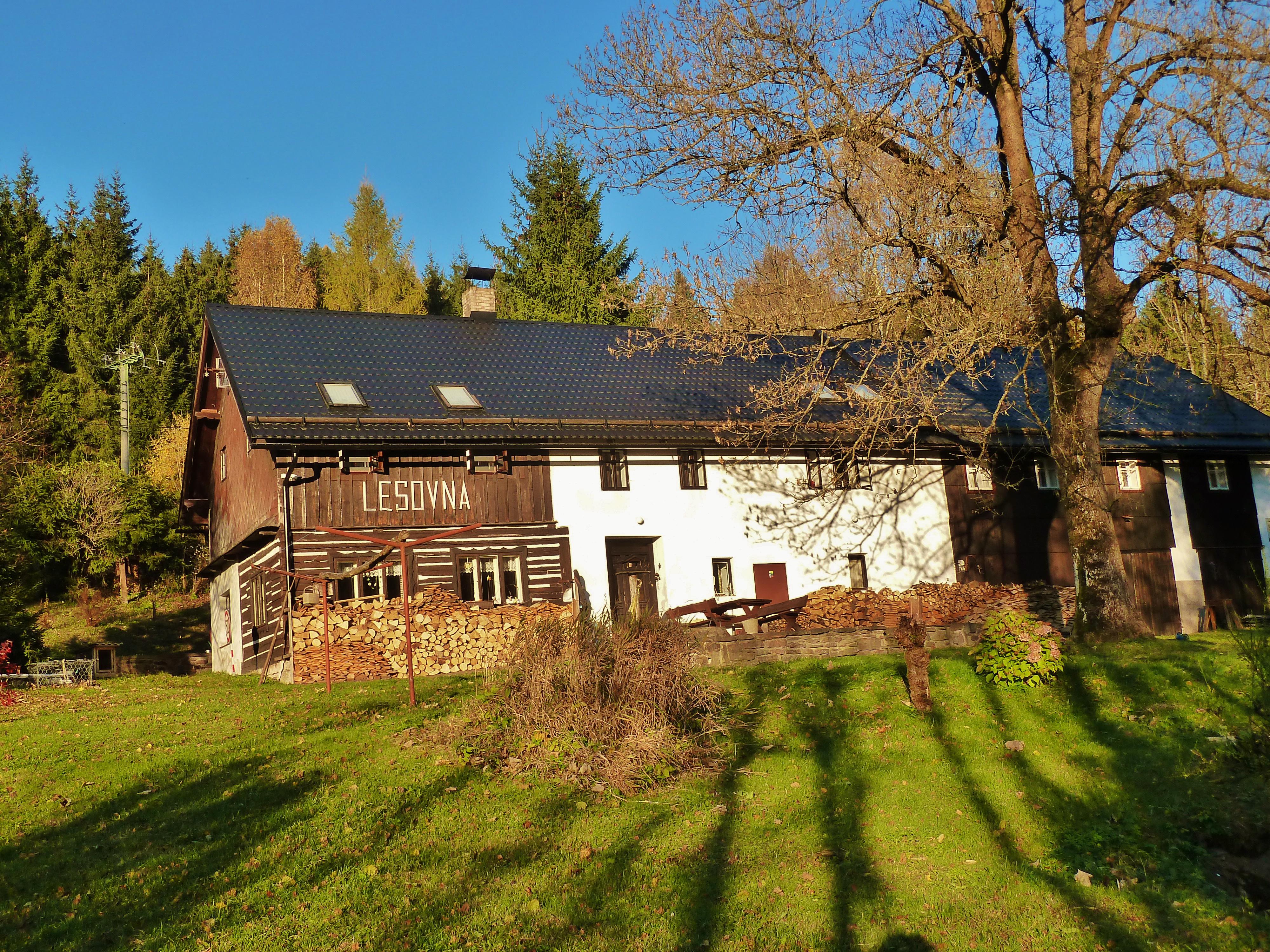 Cykloturistická základna Lesovna foto 2