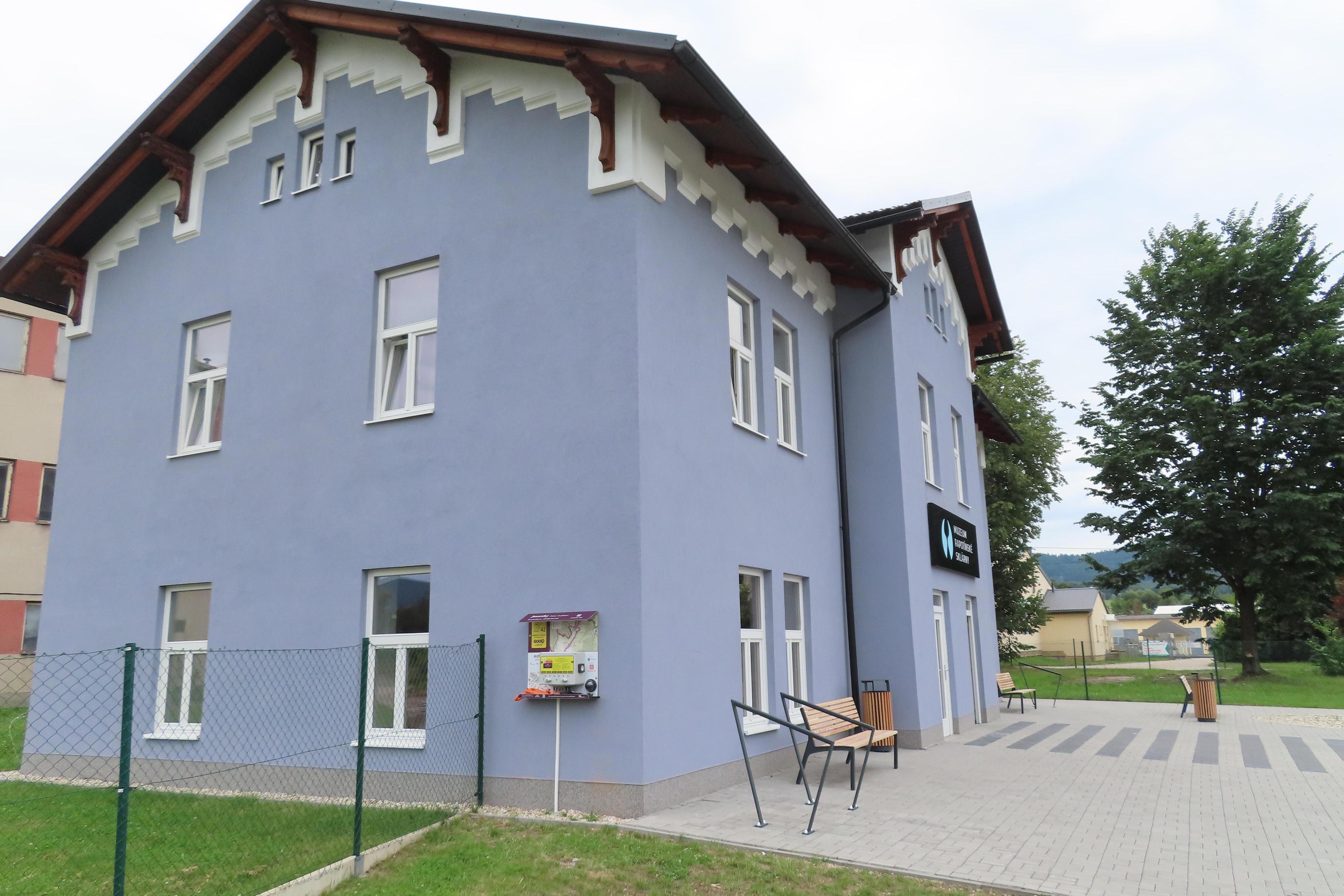 Nabíjecí stanice Muzeum Rapotínské sklárny