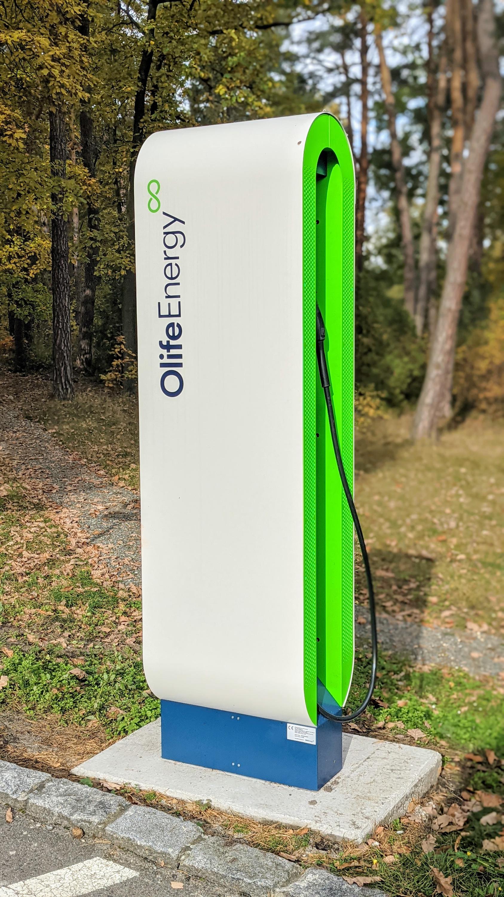 Nabíjecí stanice pro elektromobily - Hotel Port foto 2