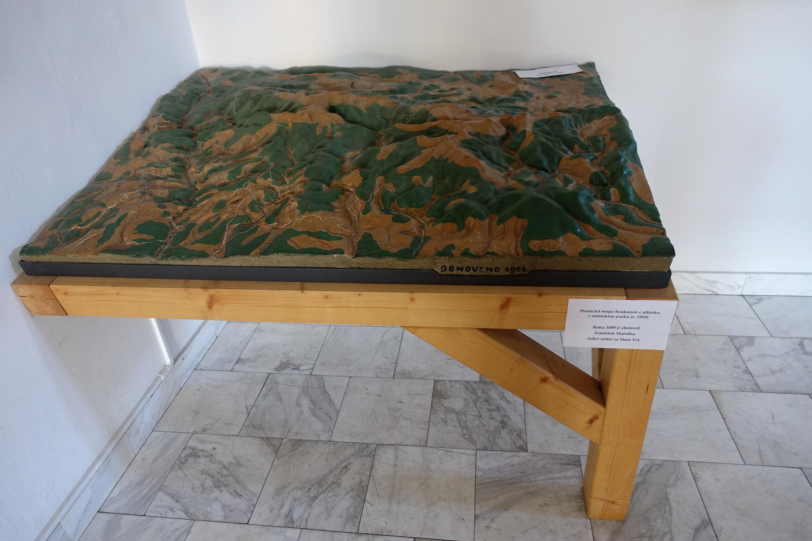 Město Vysoké nad Jizerou - obecní úřad foto 4