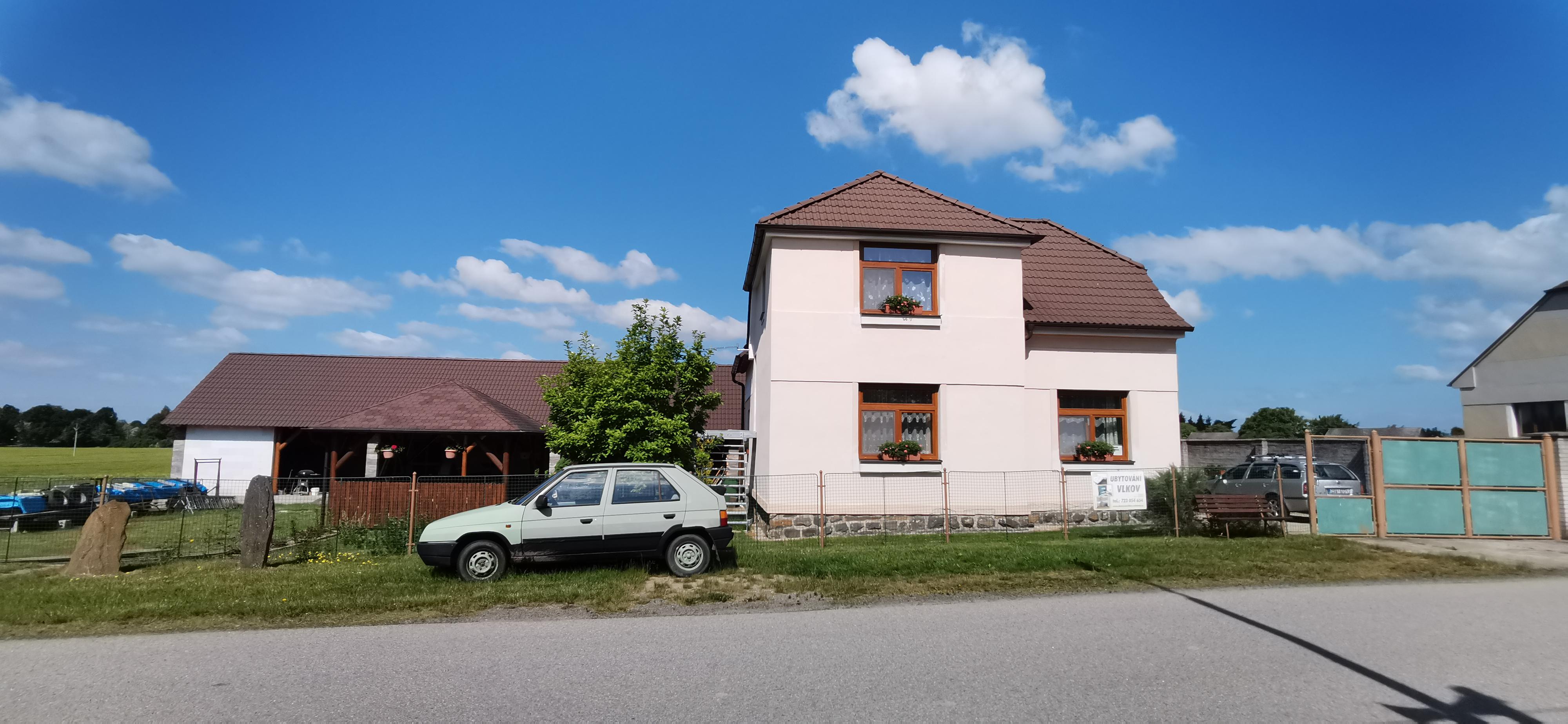 Ubytování Vlkov foto 2