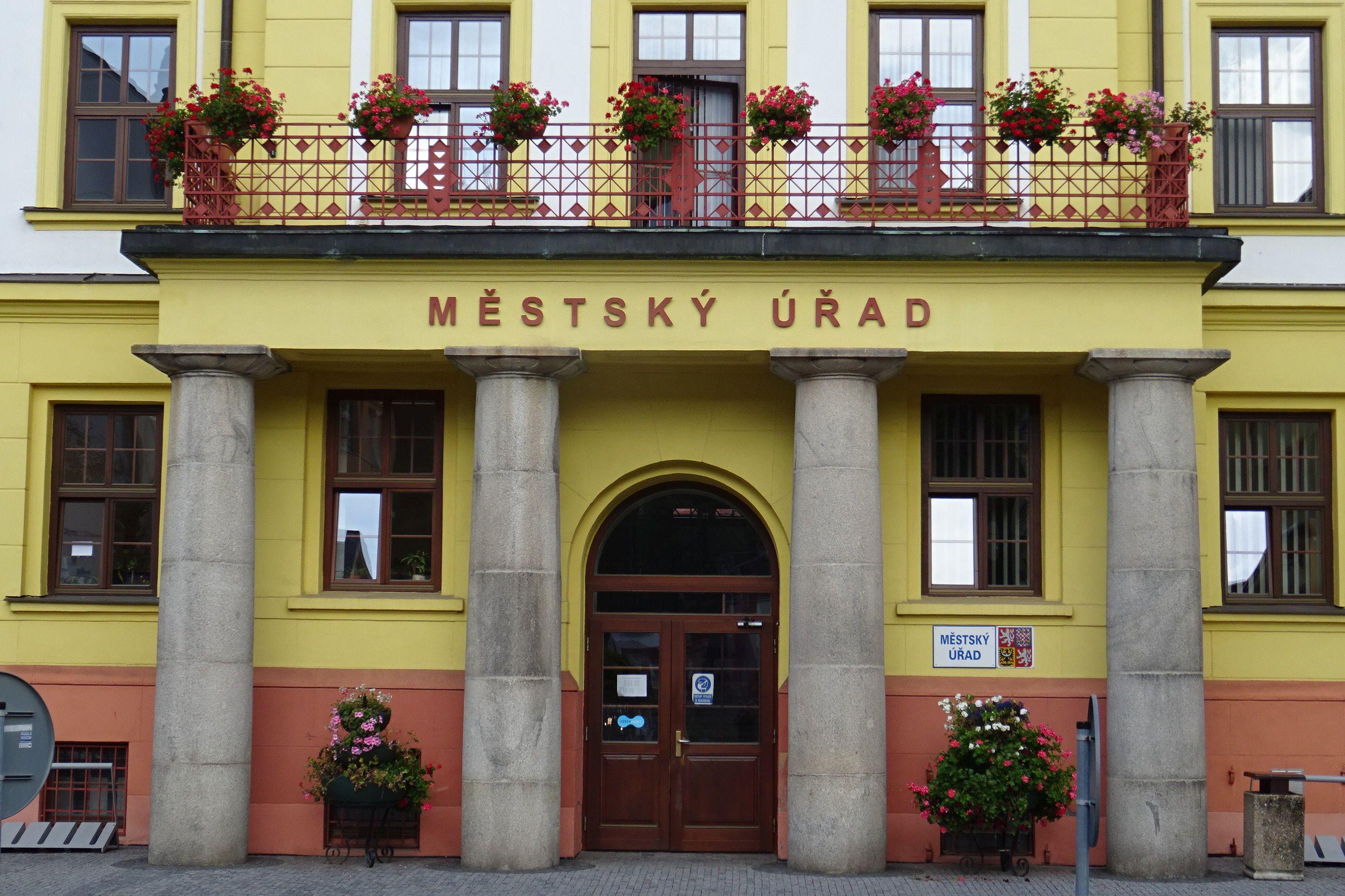 Kraslice - městský úřad foto 3
