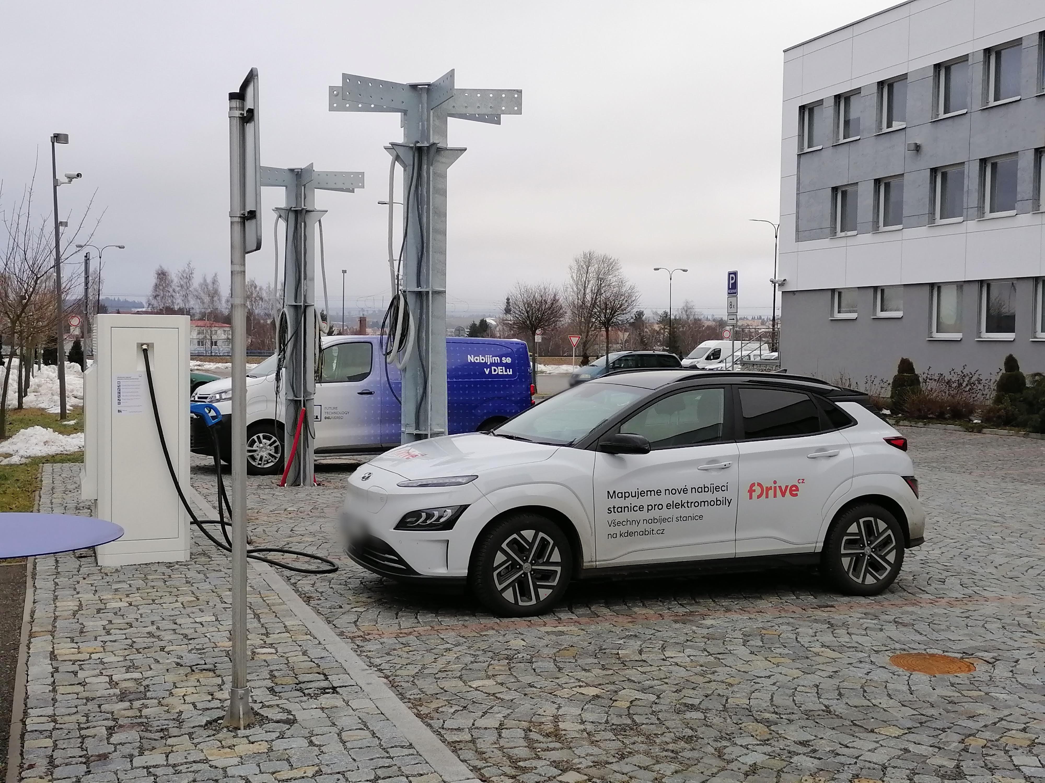 DEL a.s. - nabíjecí stanice foto 2