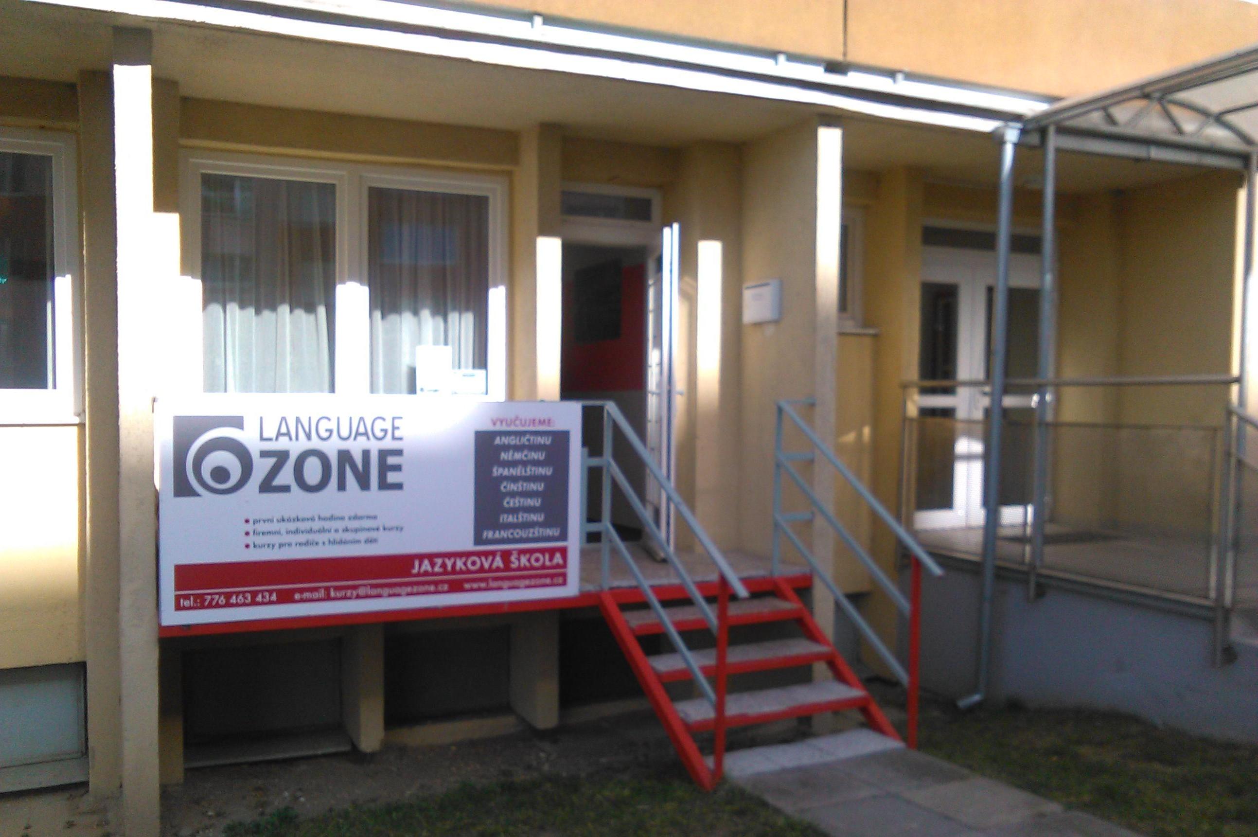 LANGUAGE ZONE, s.r.o.