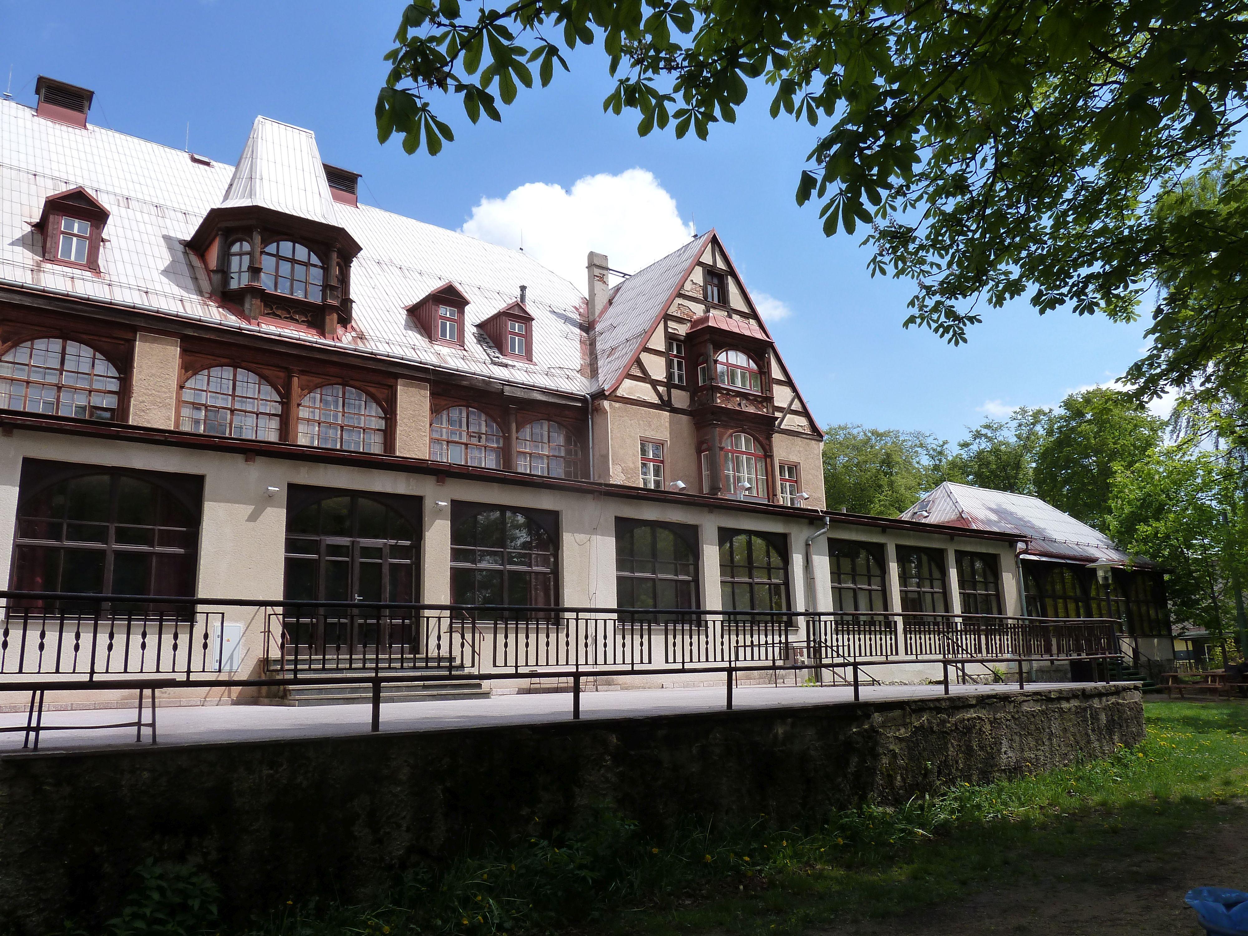 Kulturní a společenské centrum Lidové sady foto 4