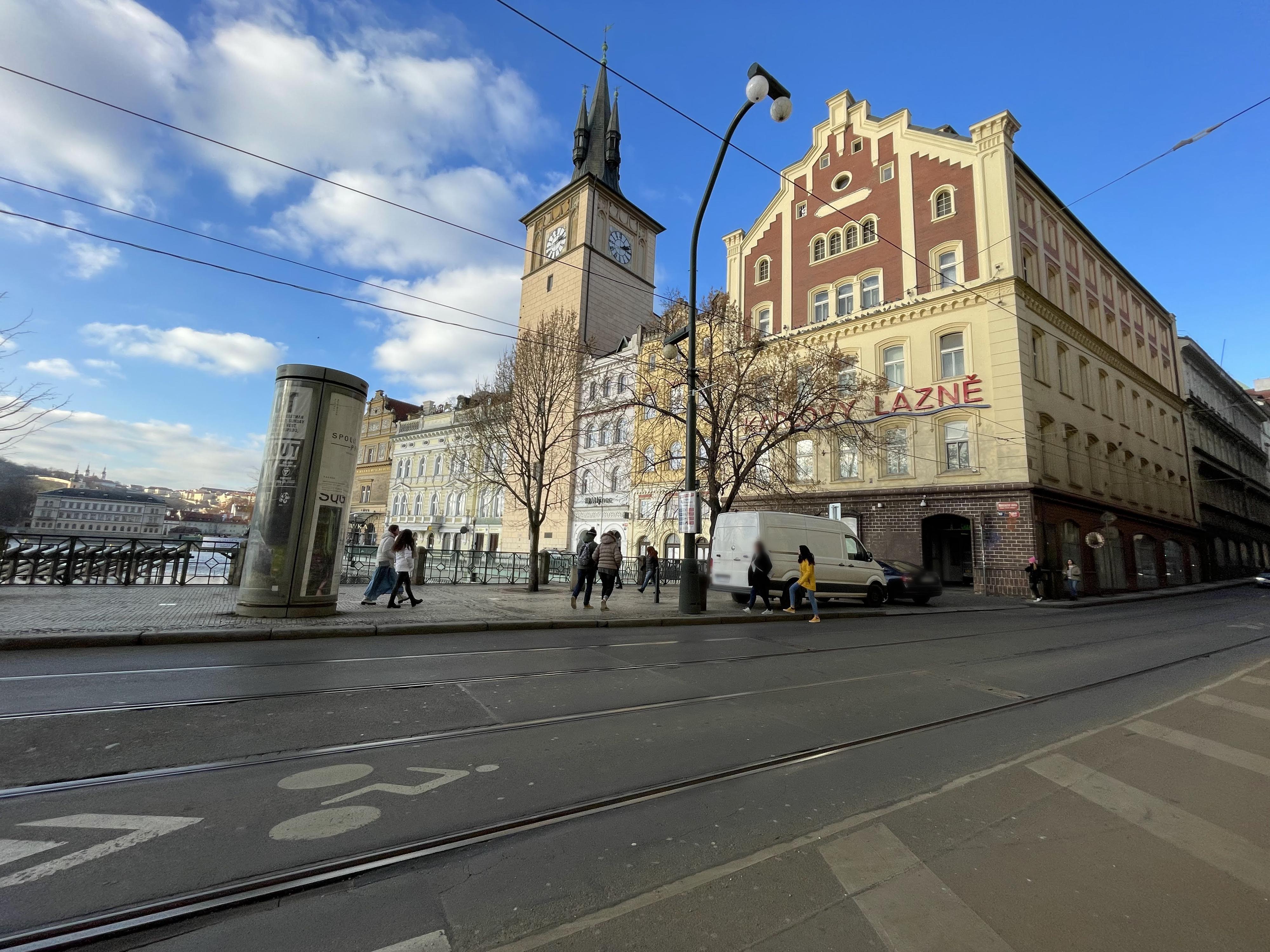 Karlovy Lázně foto 4