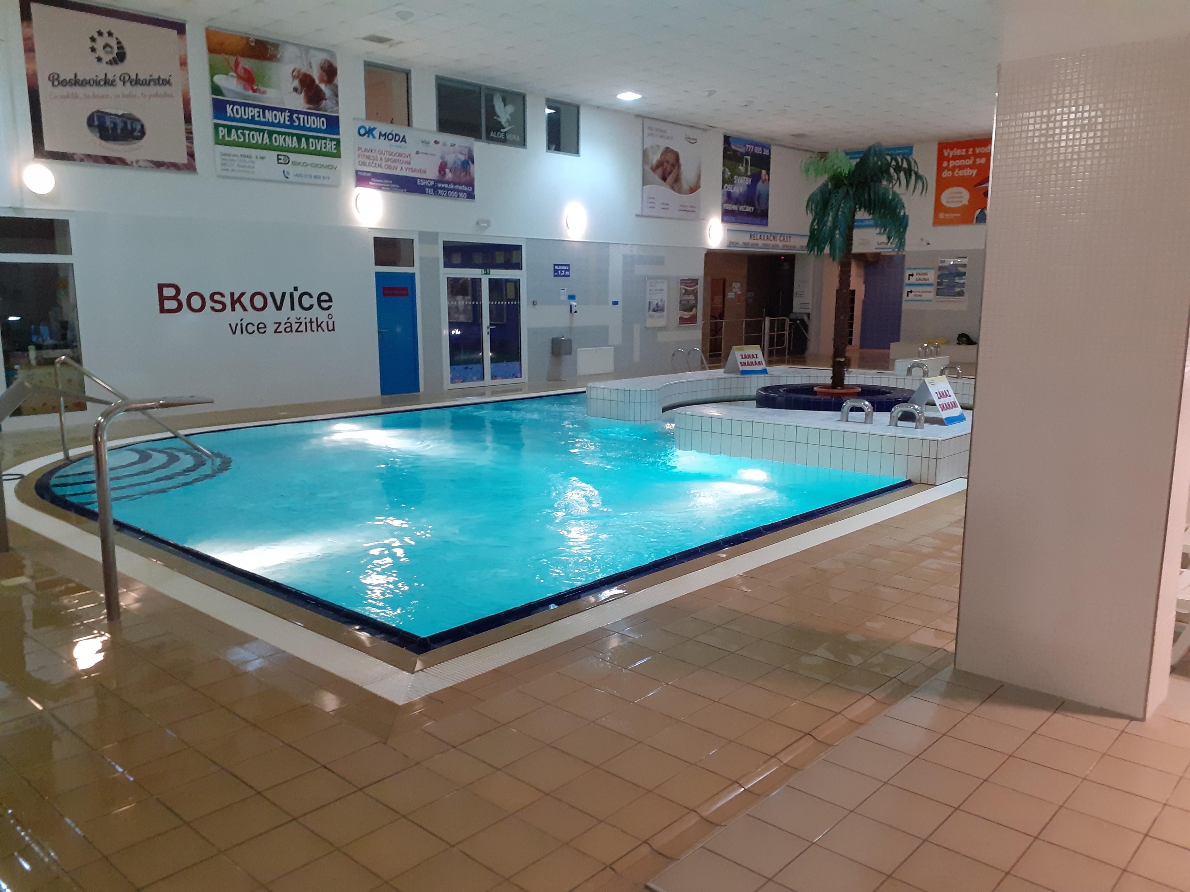 Městské lázně - Plavecký a rekreační bazén foto 3