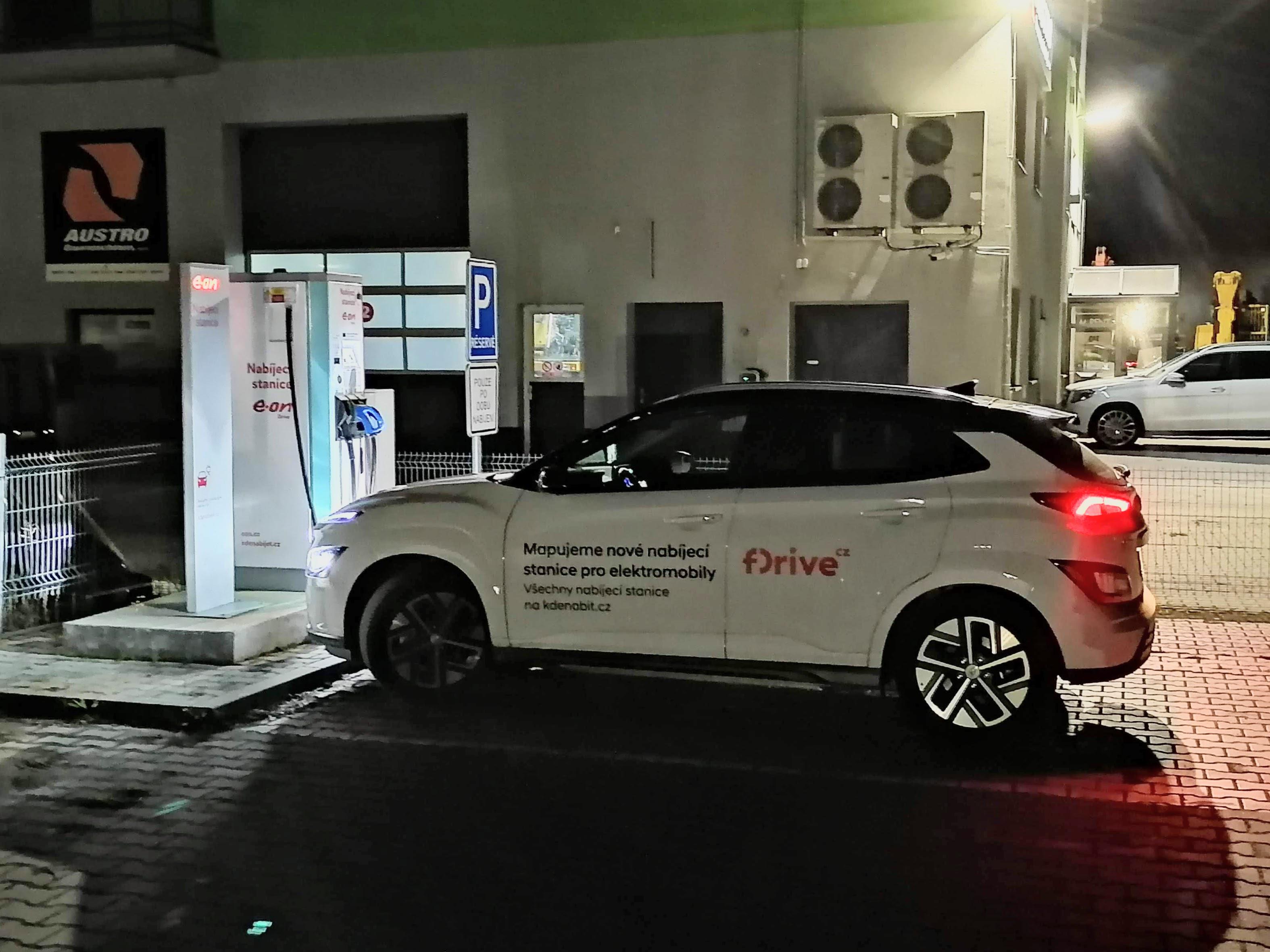 Dobíjecí stanice E.ON Drive