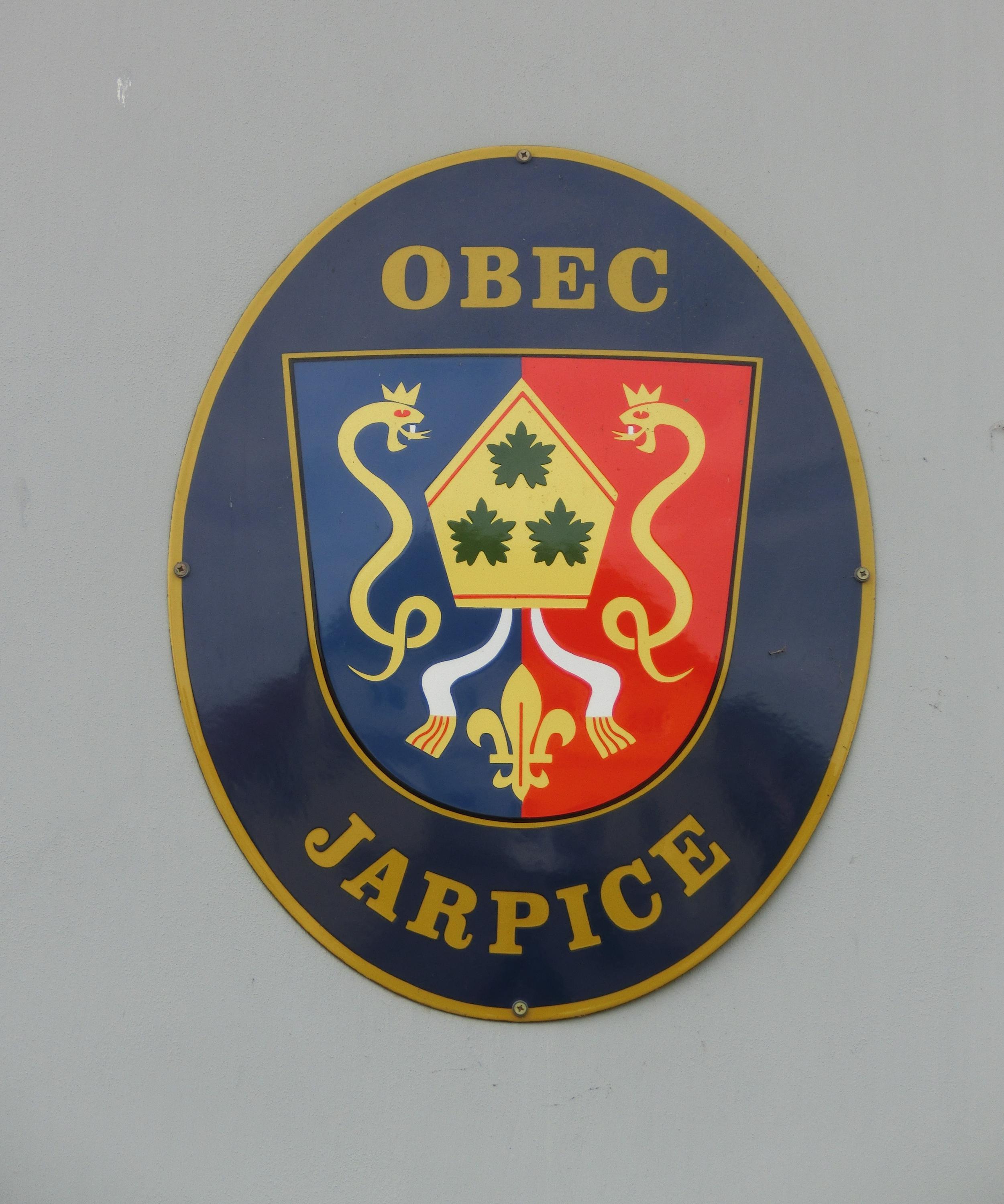 Jarpice - obecní úřad foto 2