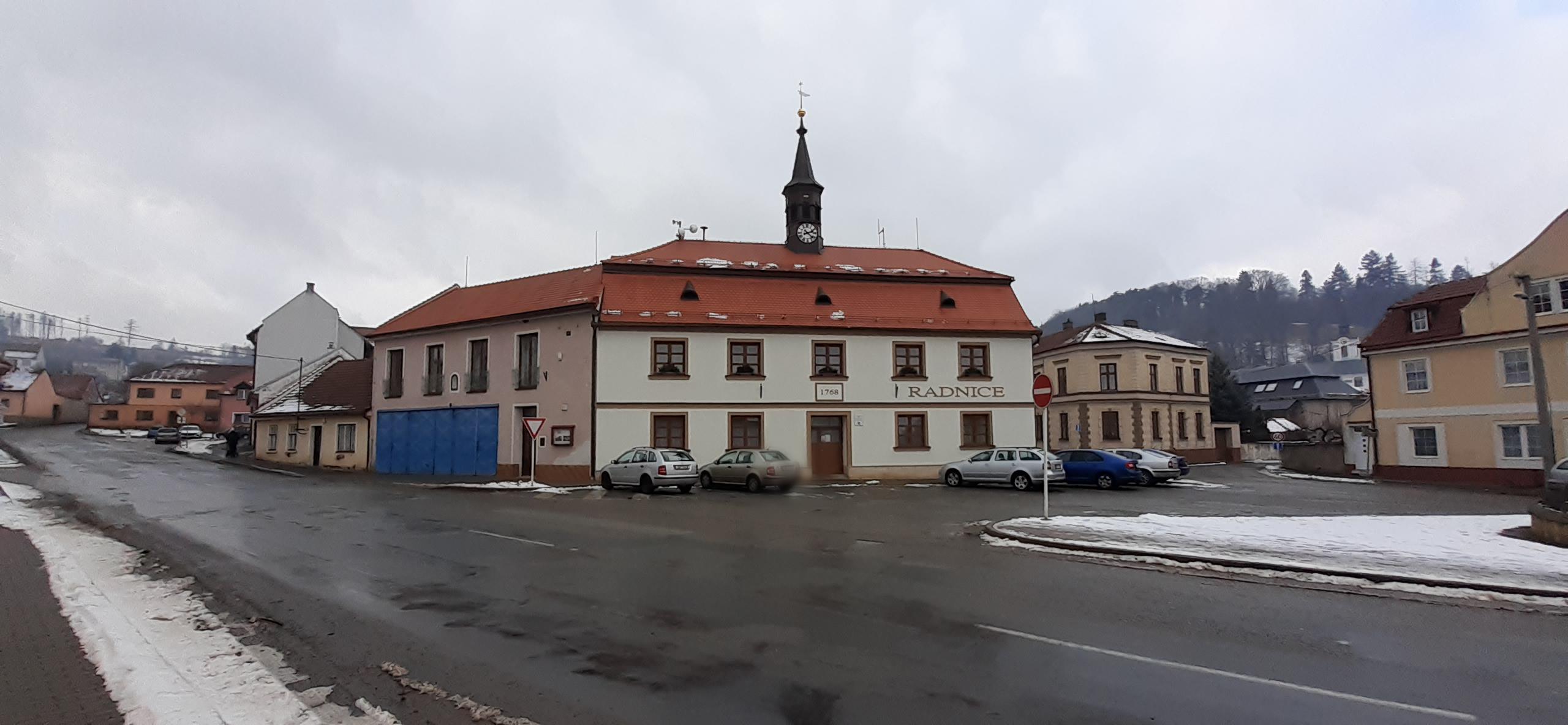 Lysice - úřad městyse foto 2