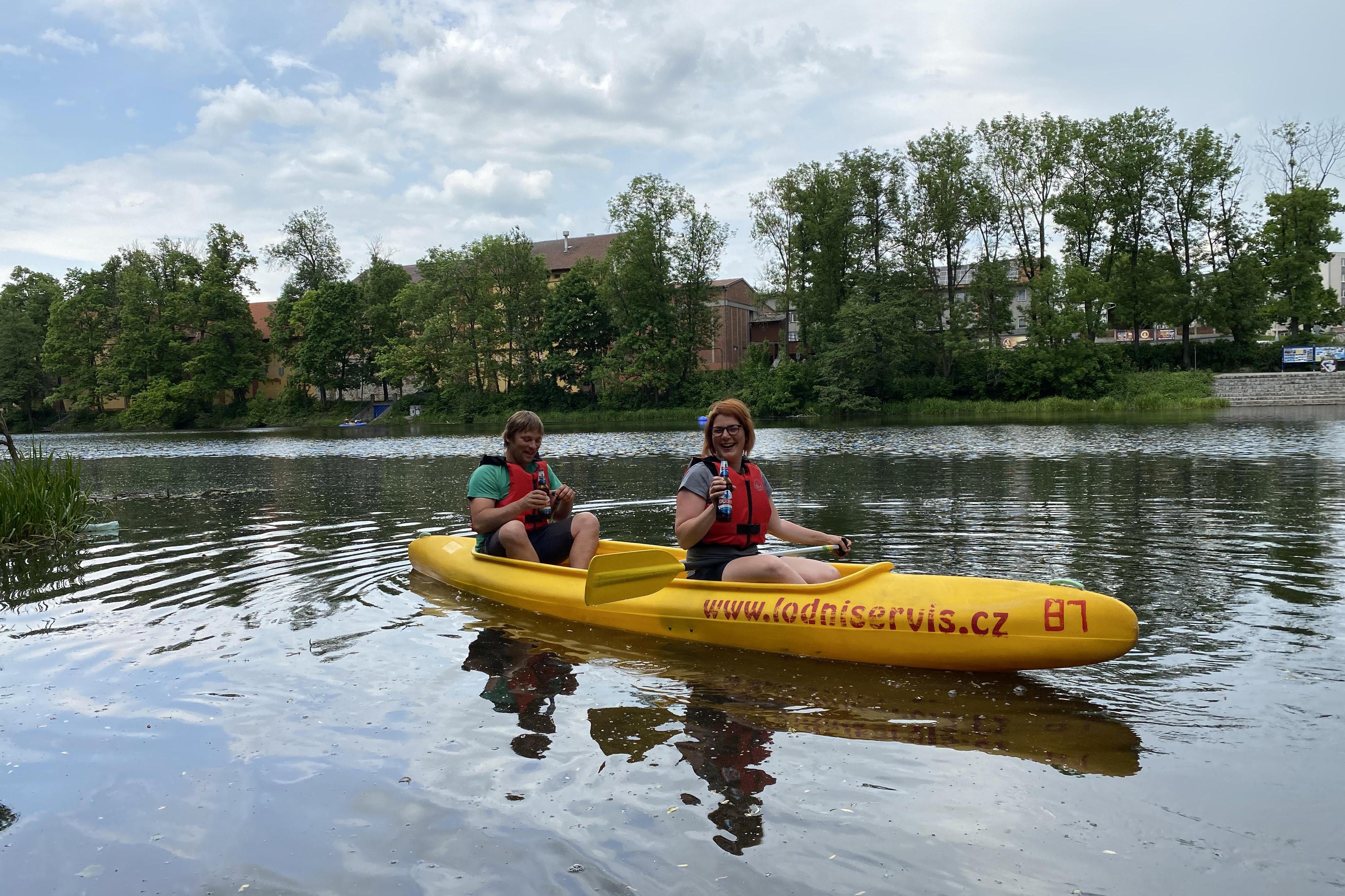 Lodní servis Strakonice - Půjčovna kánoí a raftů na Otavě