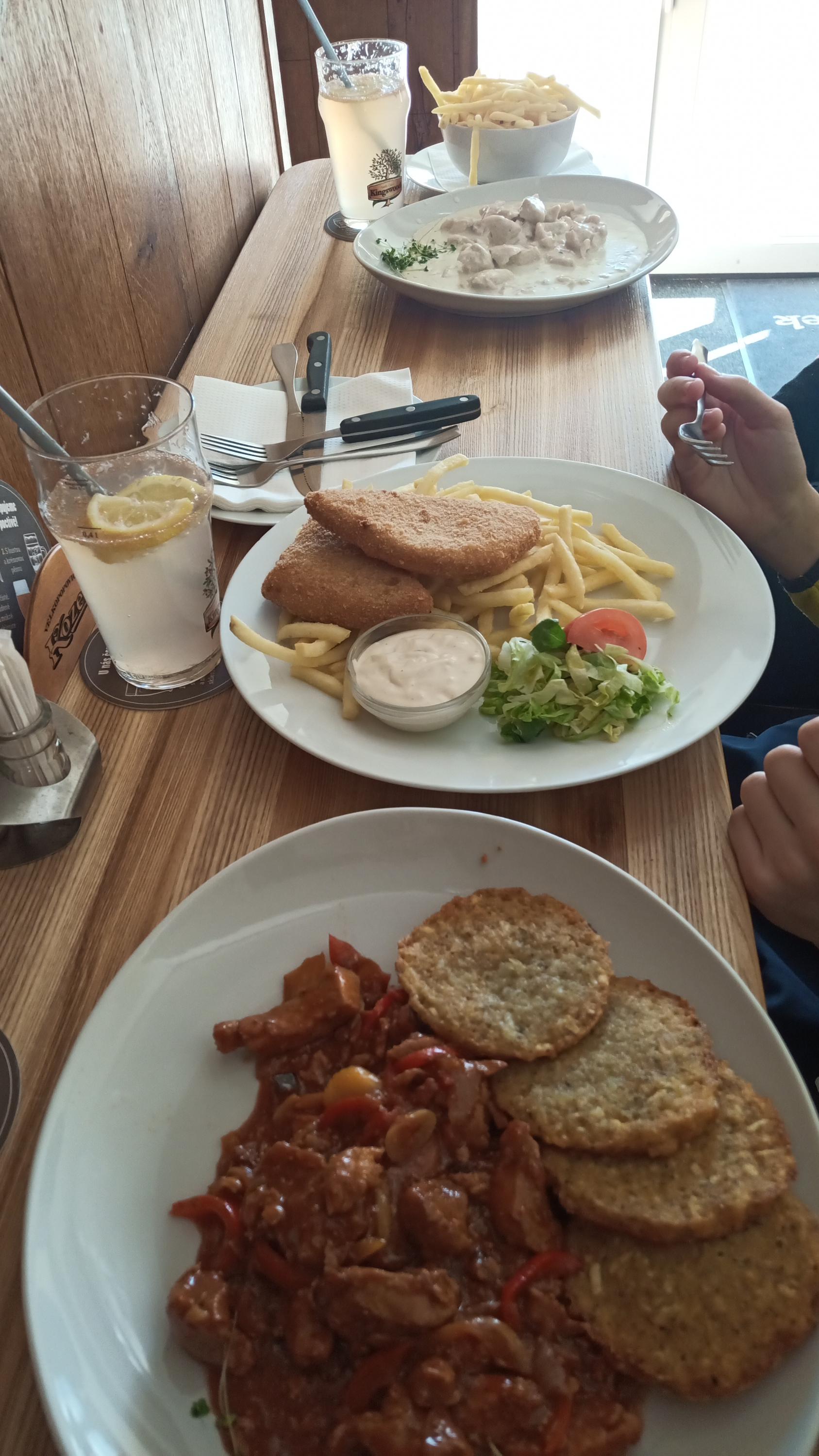 Kozlovna U dvou koček foto 2