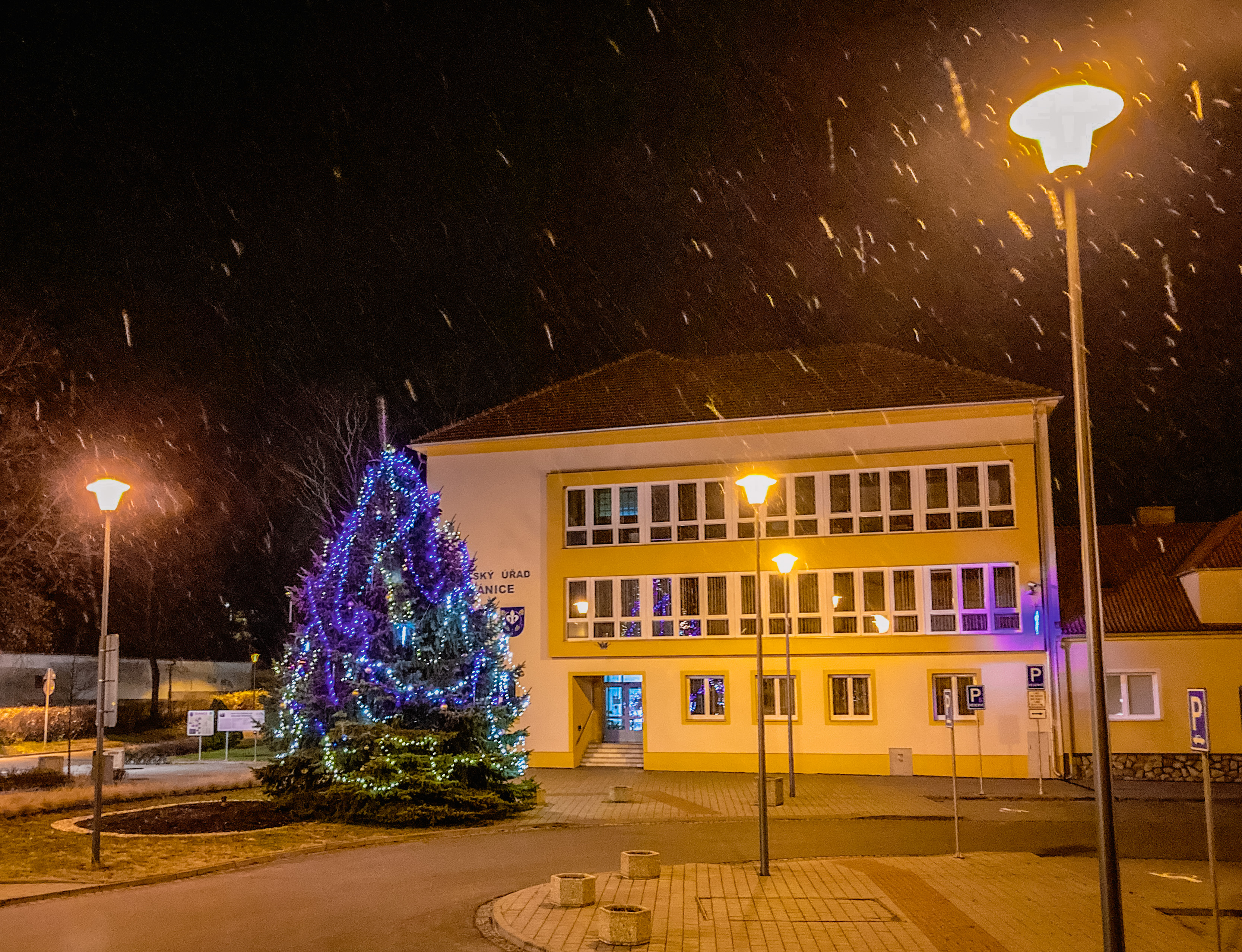Ždánice - městský úřad foto 2