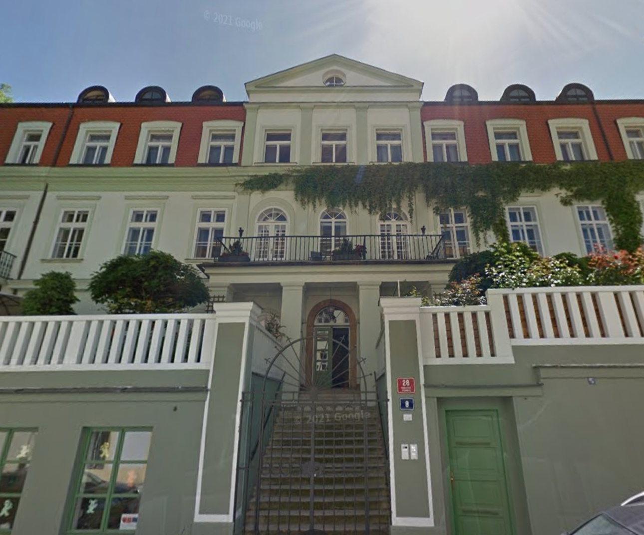 Ing. Radka Bacíková - realitní makléřka foto 1