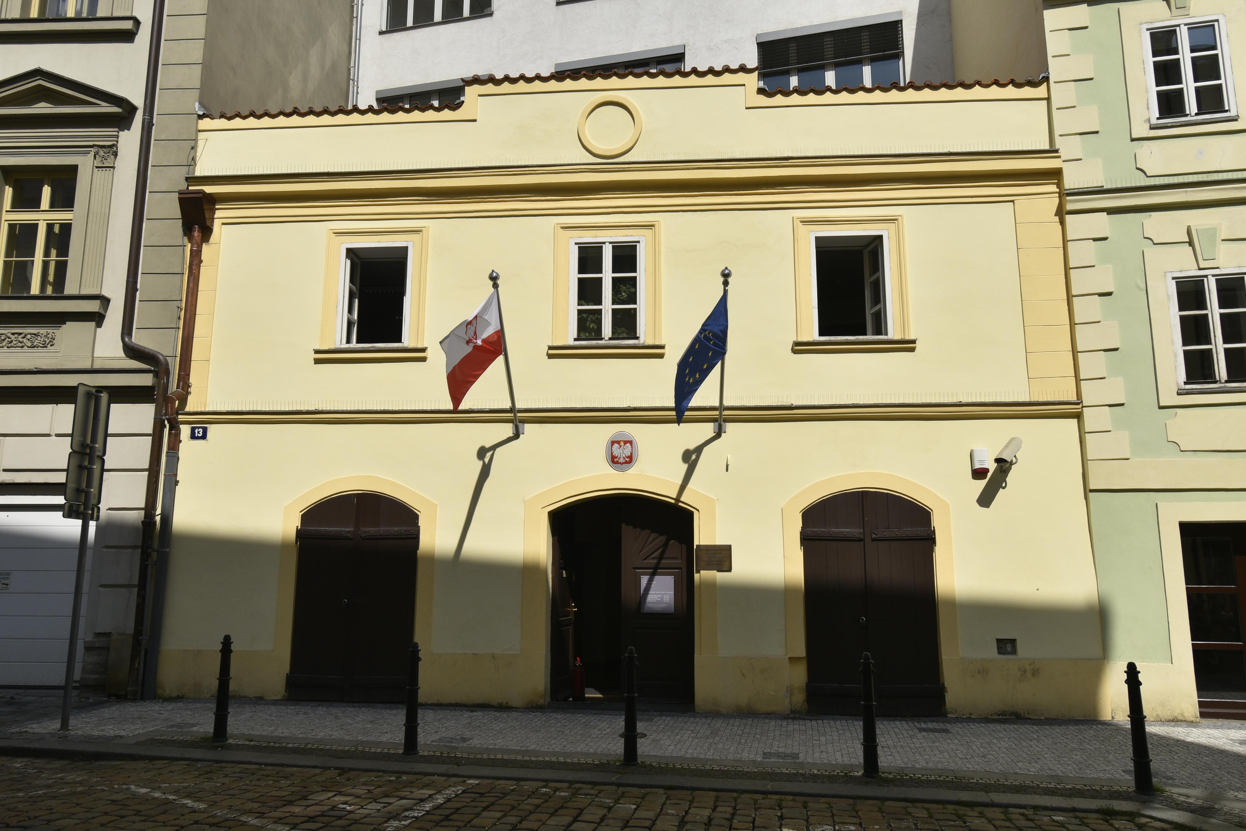 Velvyslanectví Polské republiky - KONZULÁRNÍ ODDĚLENÍ