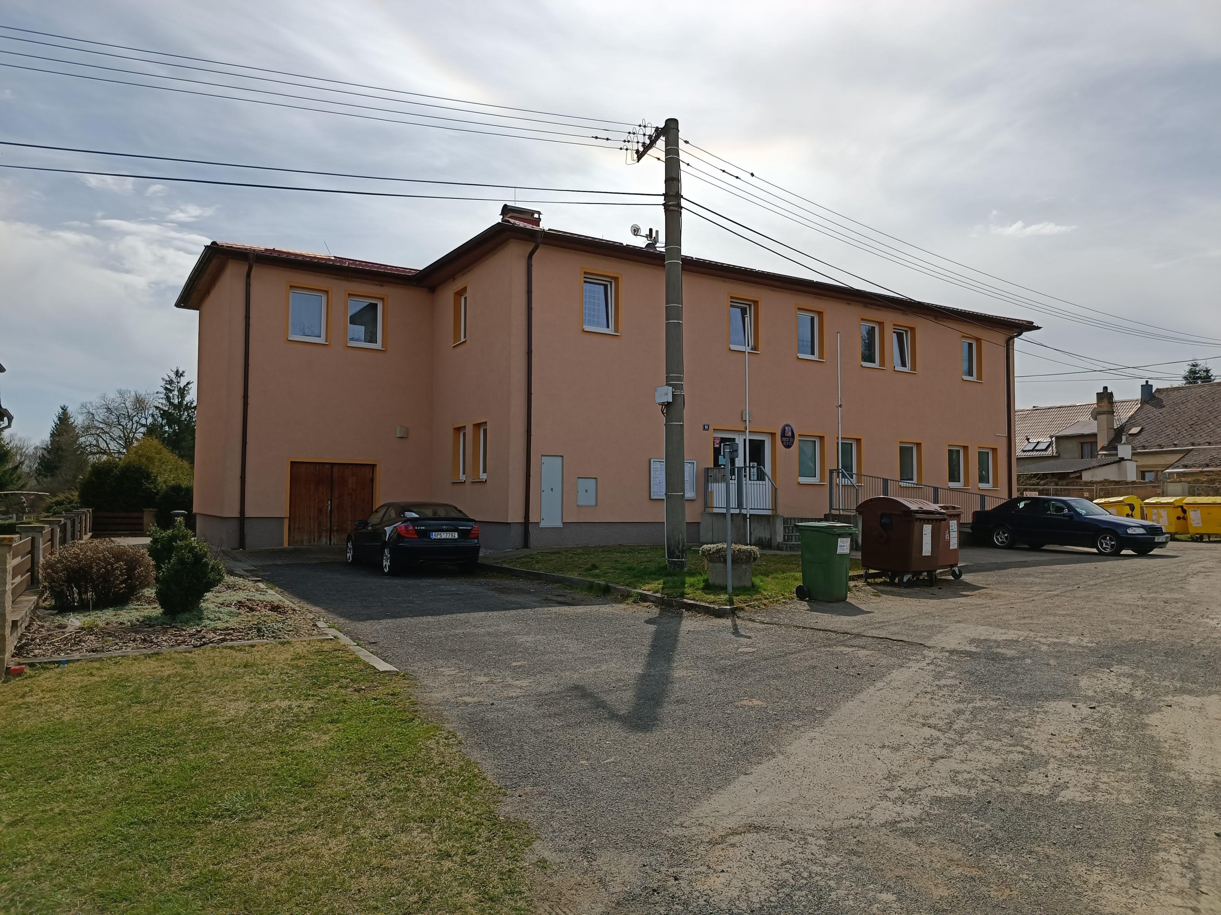 Brod nad Tichou - obecní úřad foto 3