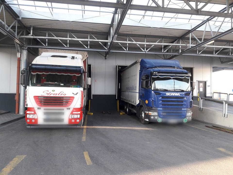 Autodoprava a zemní práce Josef Finstrle foto 5